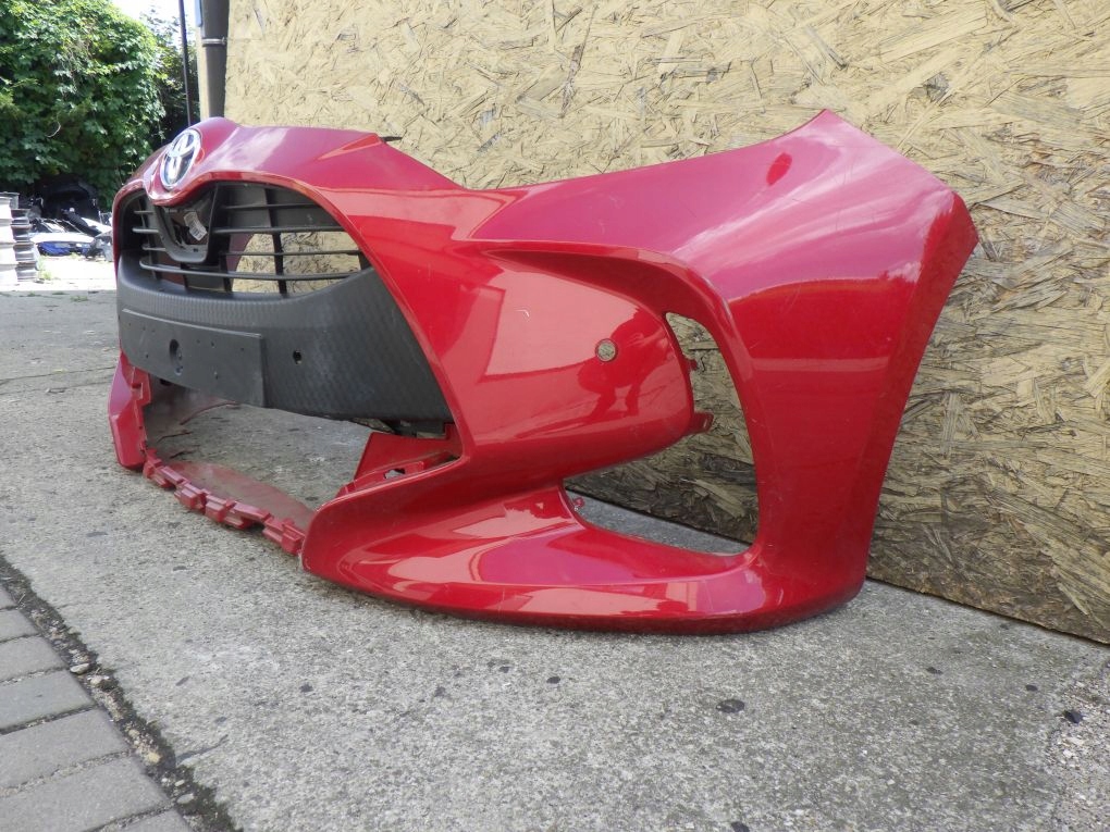 TOYOTA YARIS 4 IV P21 2020- front bumper