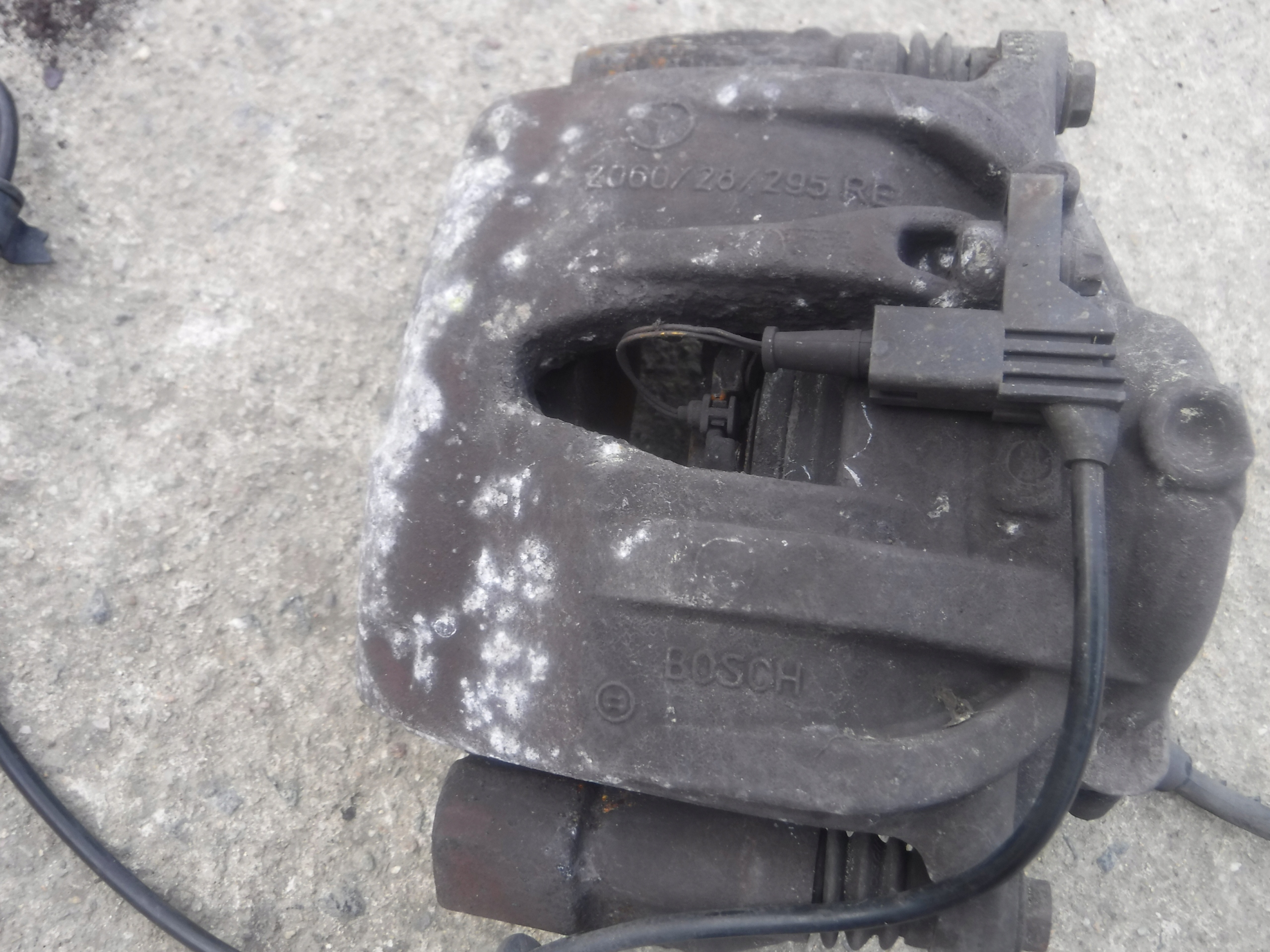 caliper brake right front MERCEDES W211 3,0cdi