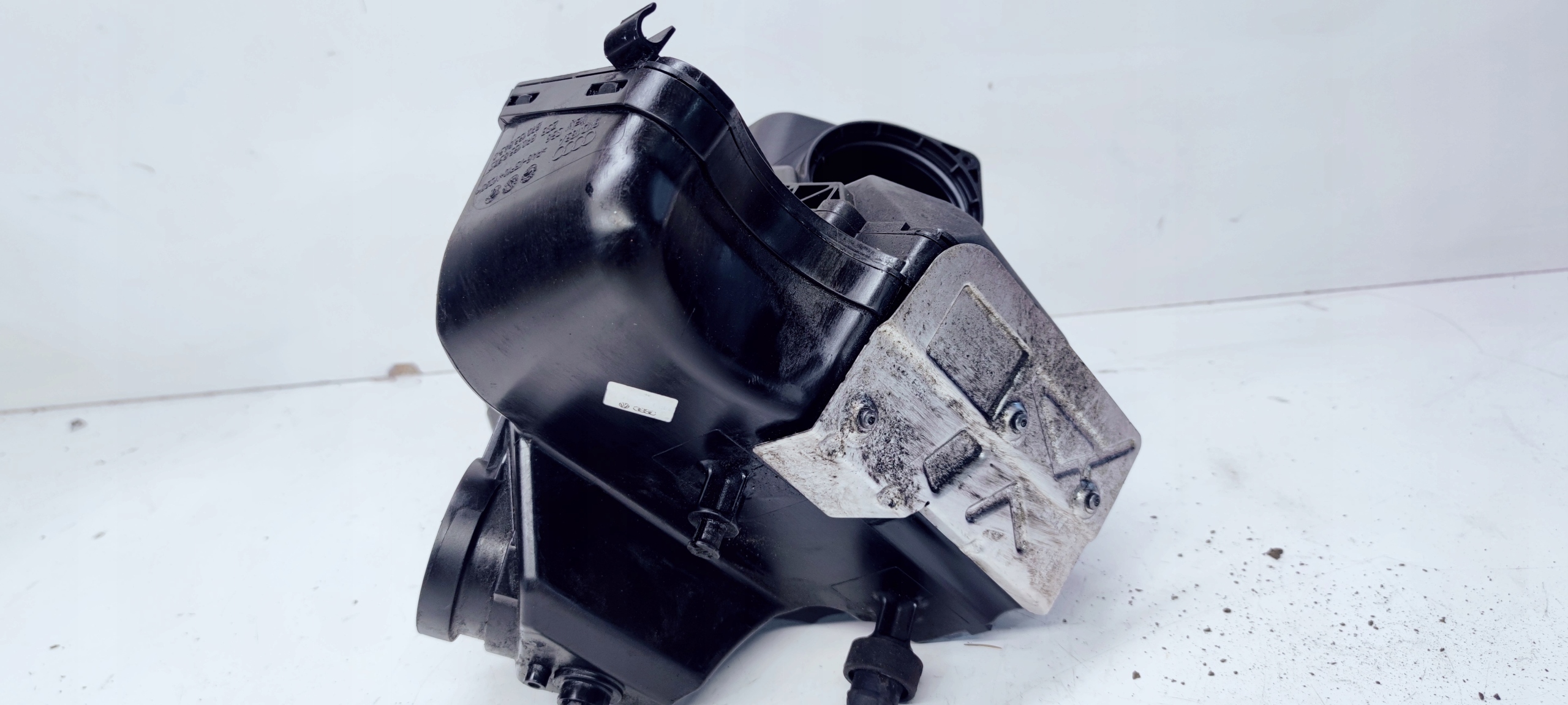 GEHÄUSE FILTER LUFT AUDI A4 B8 A5 8K0133835BK