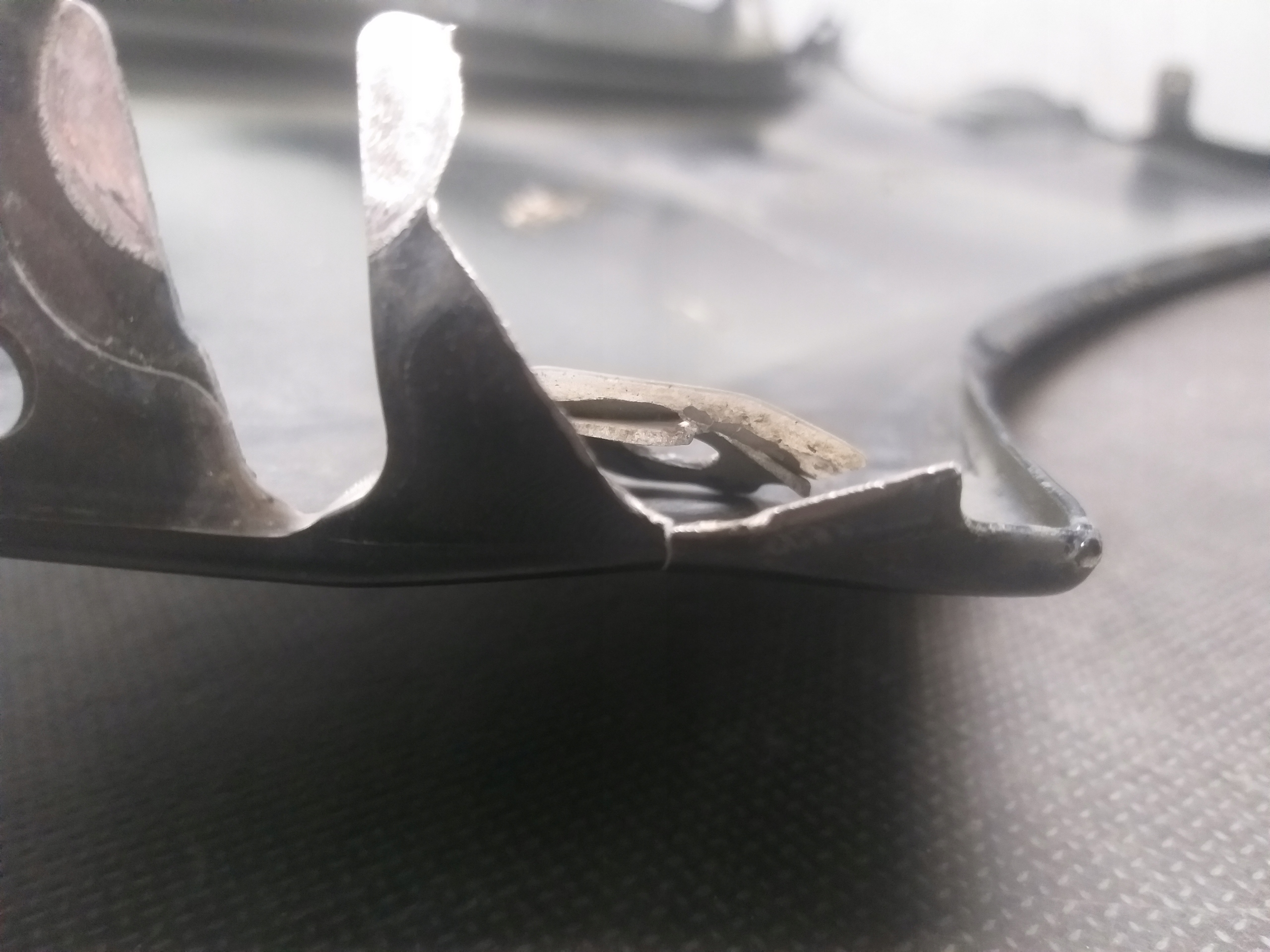 fender front right MERCEDES B KLASA W247