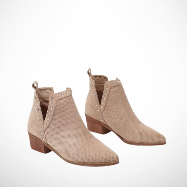 Béžové dámské kotníkové boty na špici s ažurovým svrškem a výřezem 2359B vel.40