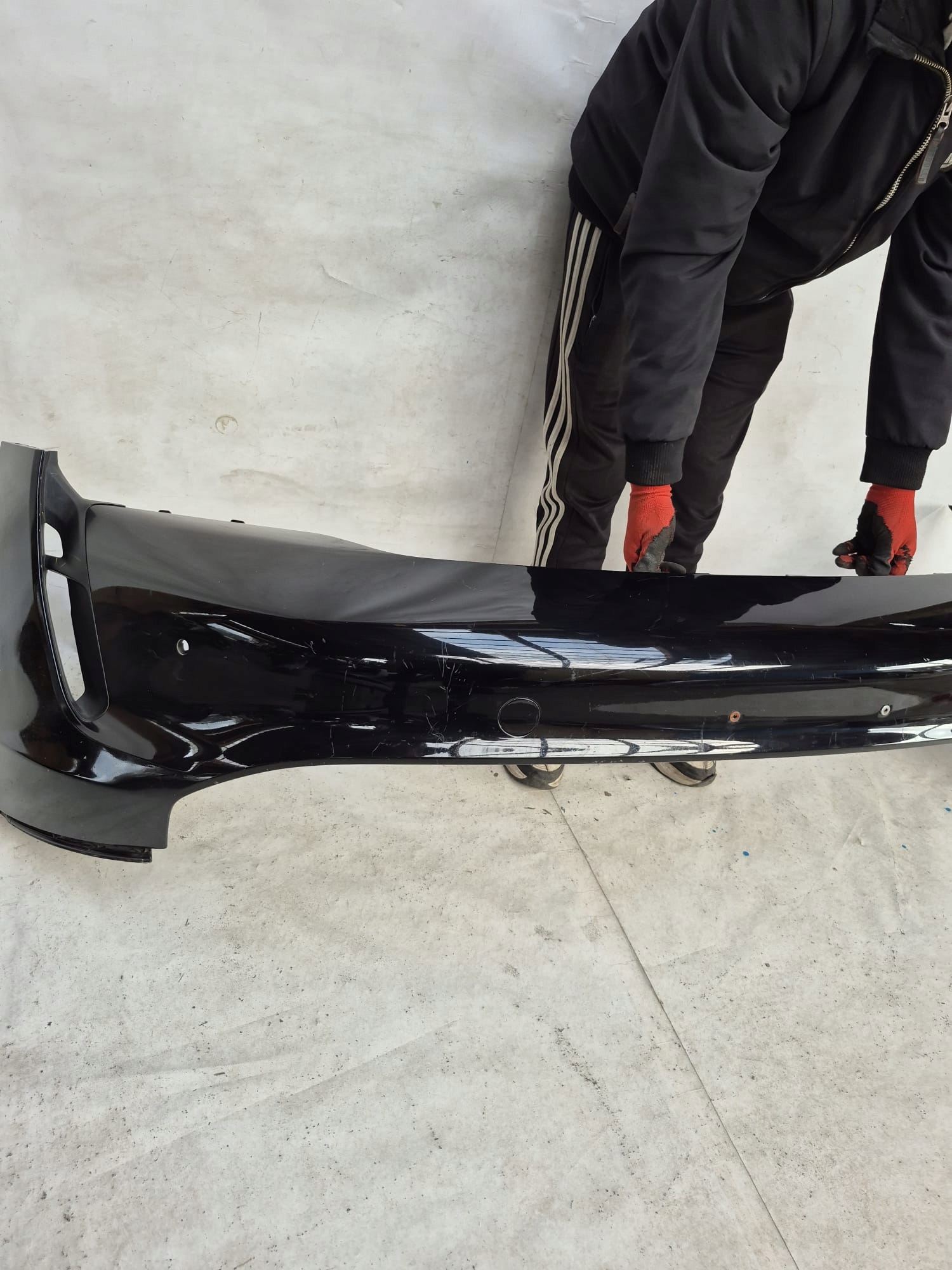 PORSCHE TAYCAN 9J19- bumper front front PDC 9J0807221G