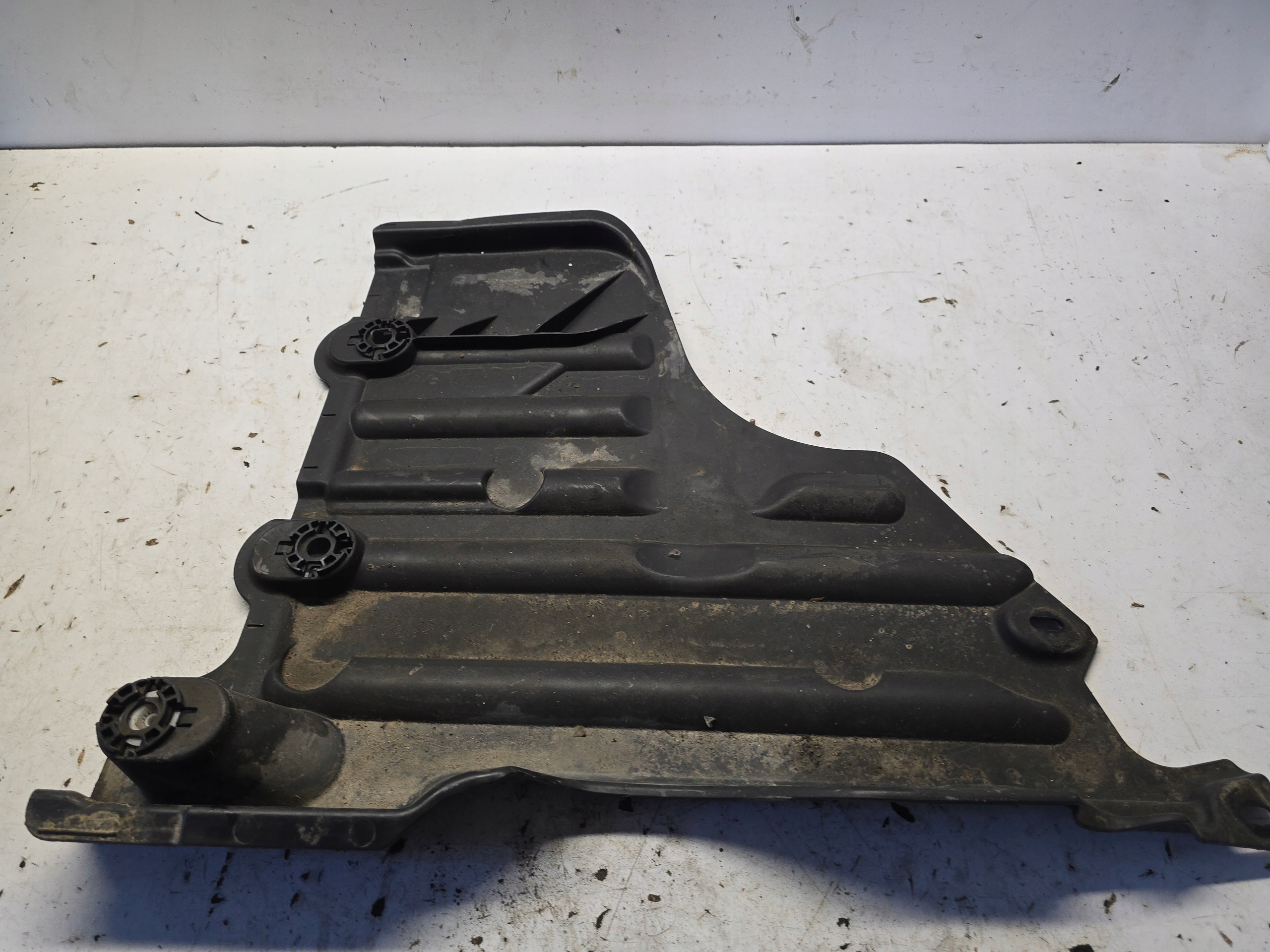 OPEL CORSA F lower cover chassis left