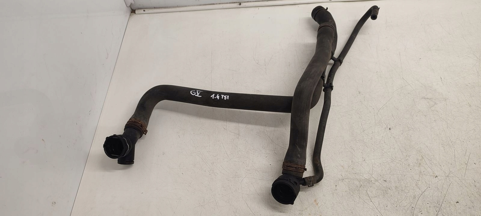 hadice vedení vody VW Golf V 1,4 TSI