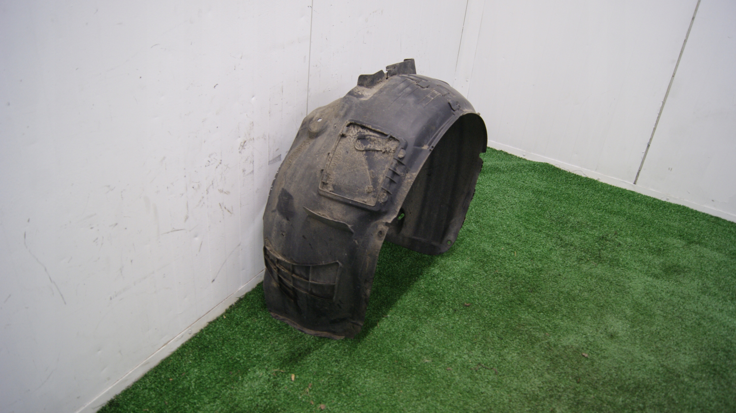 mudguard left front OPEL ASTRA H 13125604