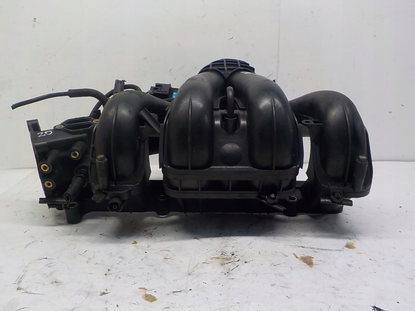 MAZDA 6 and intake manifold LF2513100 1.8 16V petrol