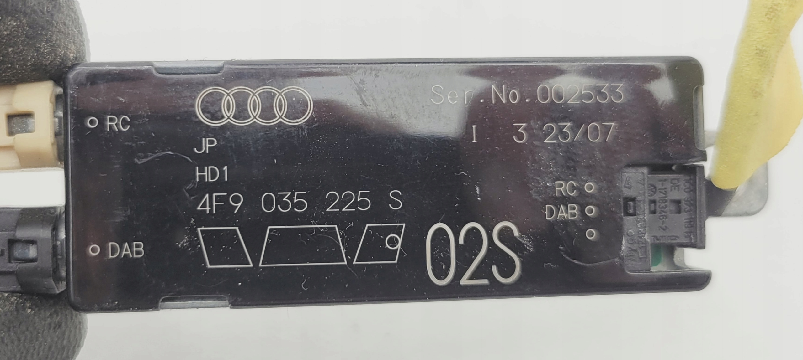 AUDI A6 C6 amplifier module aerial RADIA 4F9035225S DAB RC KOMBI