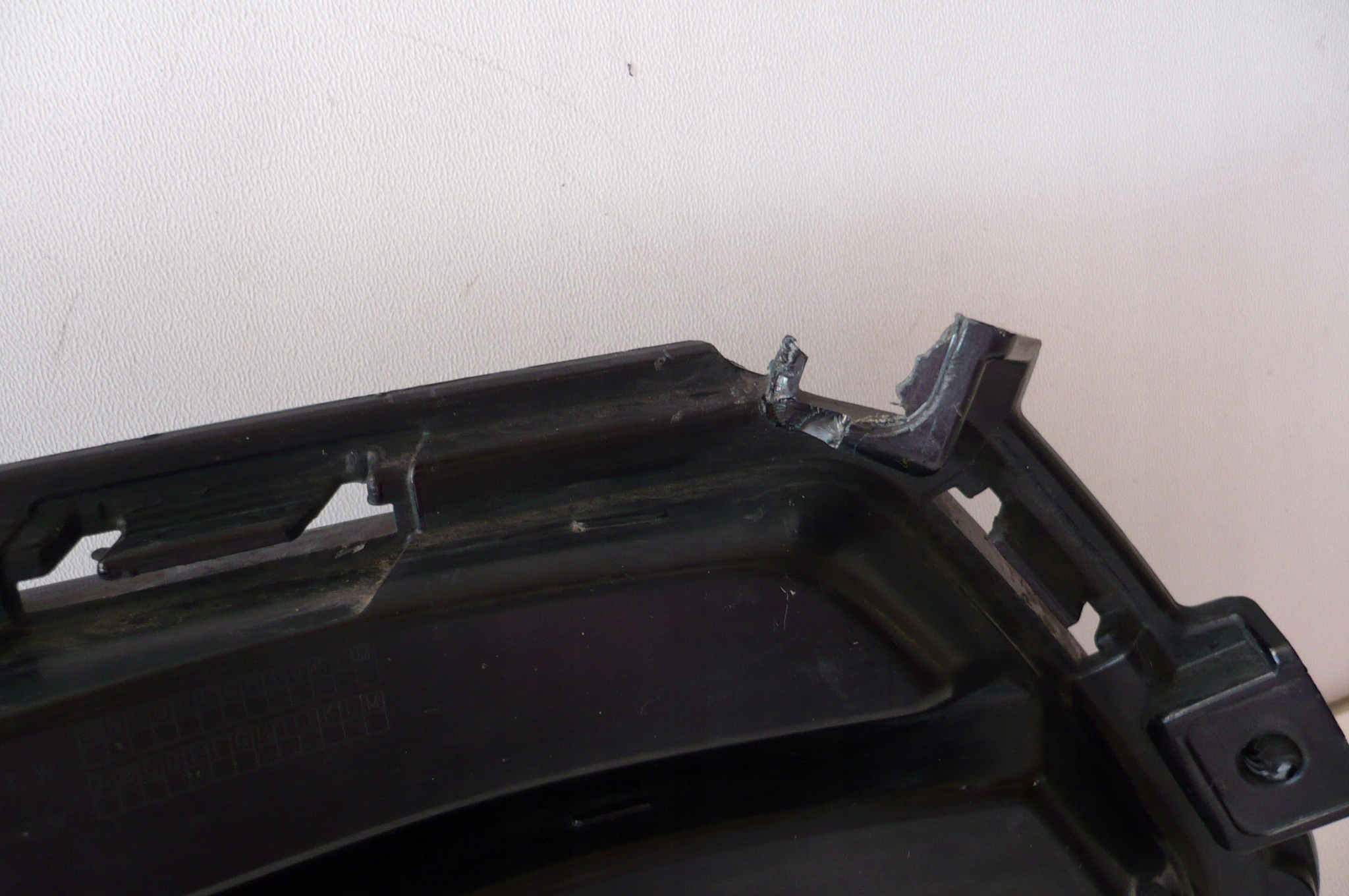 FORD MONDEO MK5 V 14- grid of a bumper left front