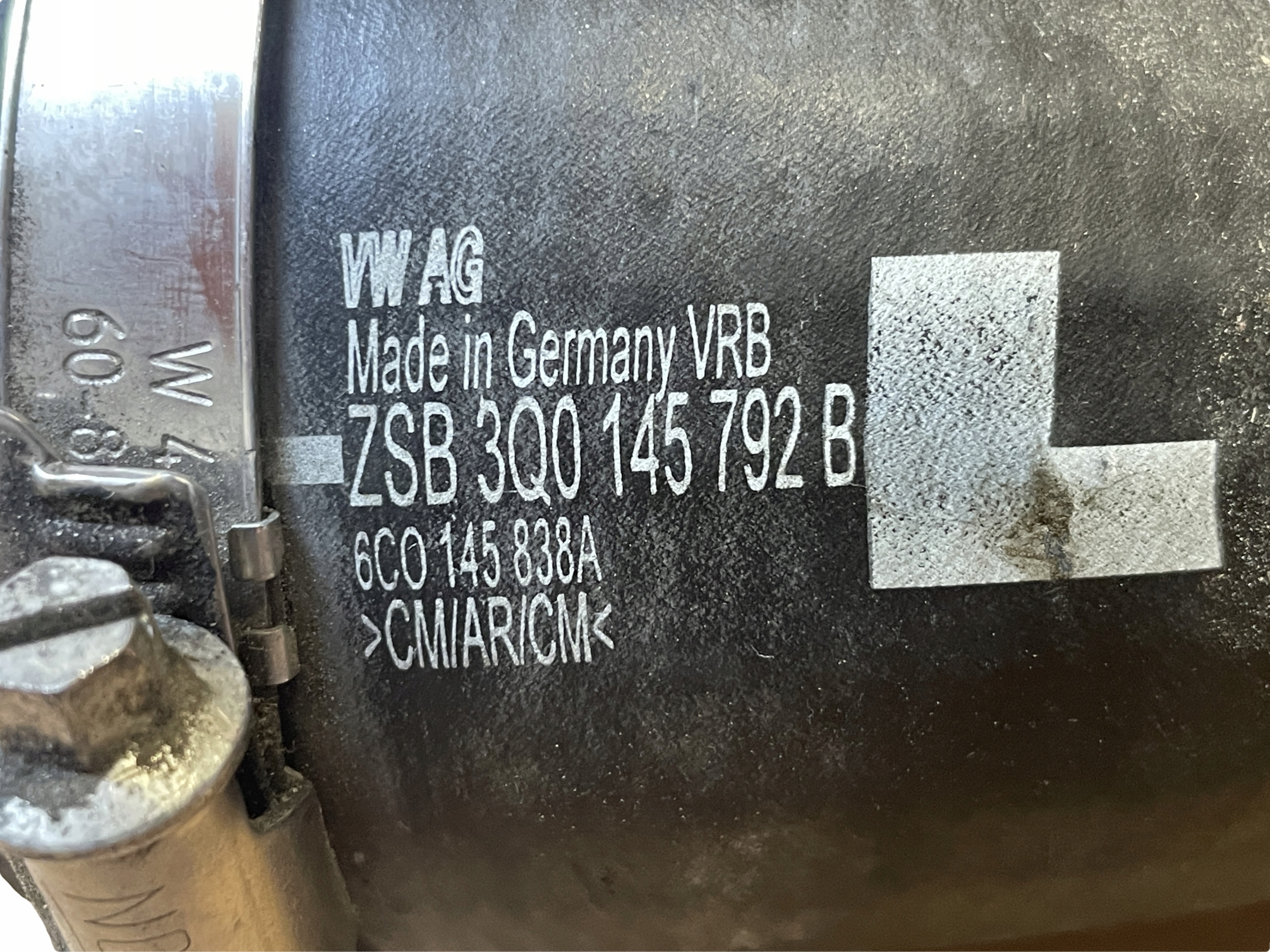 AUDI VW 2.0TSI trouba hadice intercoolera 3Q0145792B