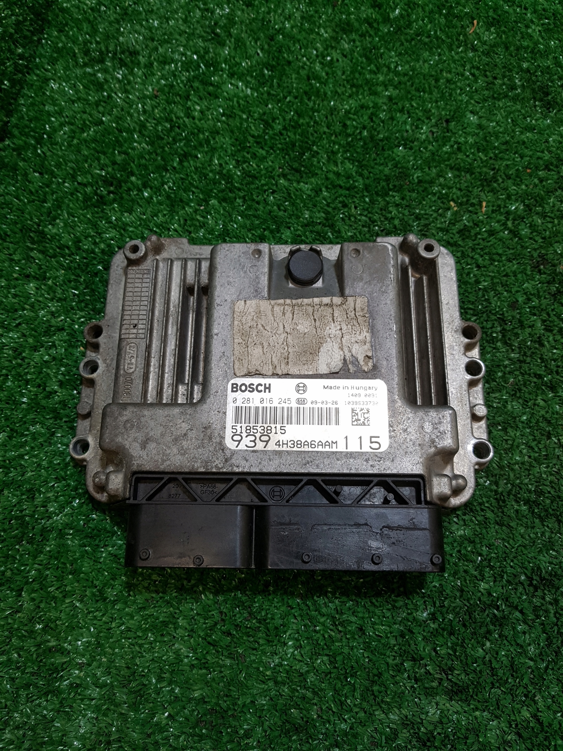 computer of the engine control unit ALFA ROMEO 159 0281016245 51853815