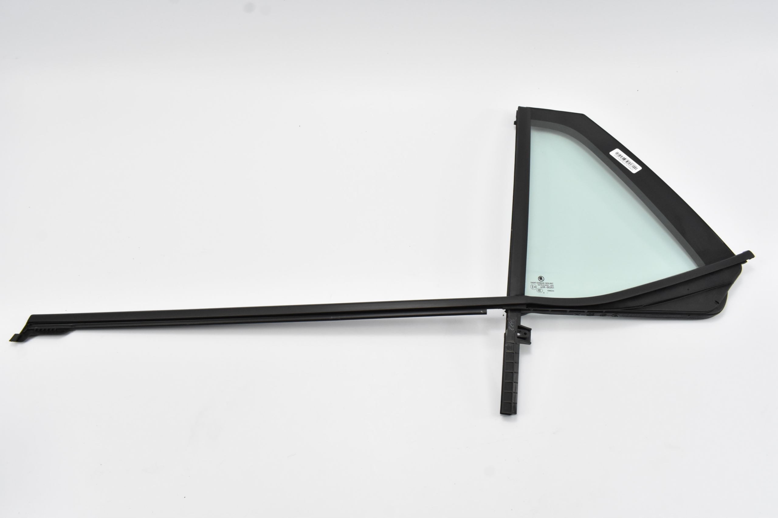 SZYBA DRZWI LEWY TYŁ TYLNA MAŁA 6V6845213K SKODA FABIA III 6V FL 2021