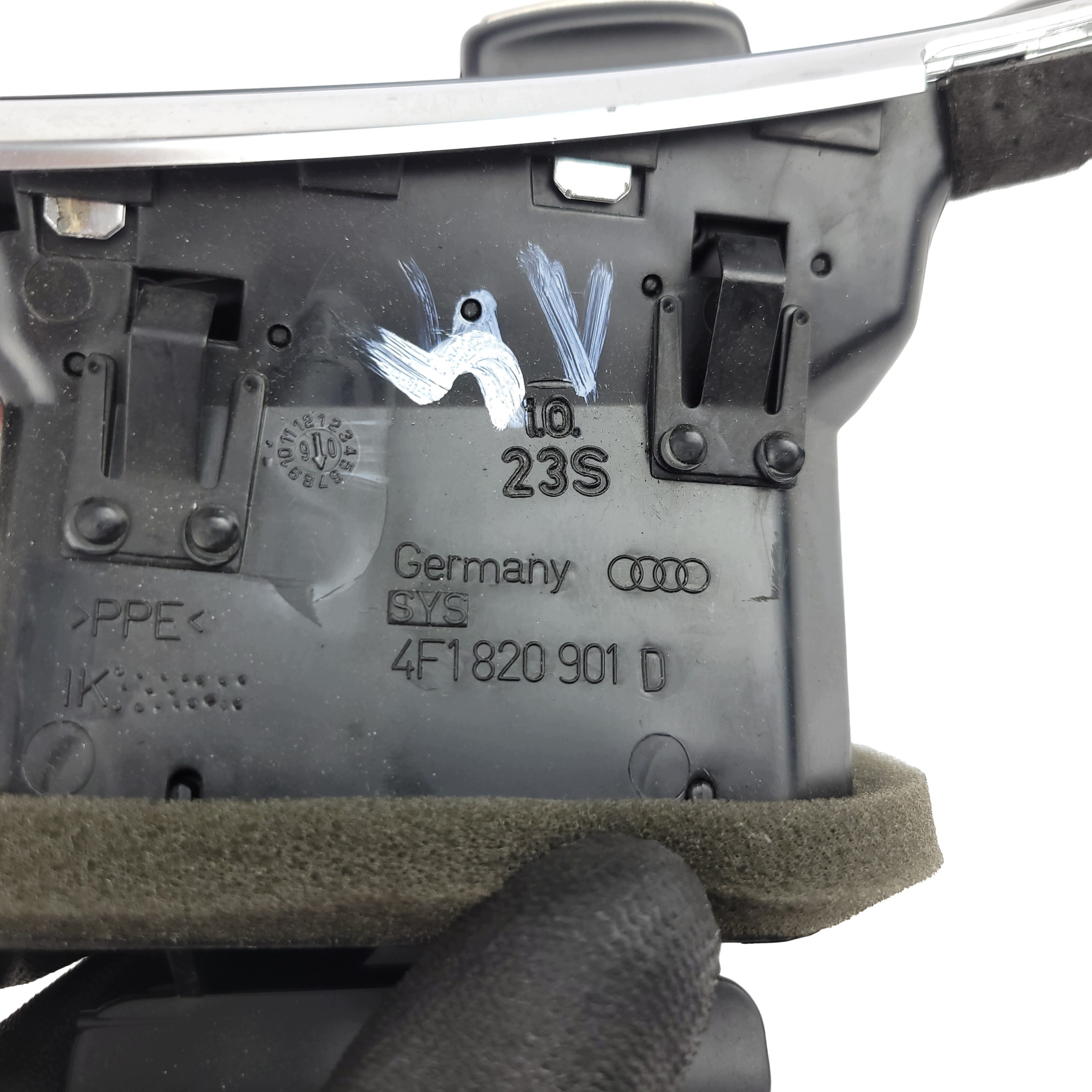 AUDI A6 C6 grid air conditioning devices left black 4F1820901D EUROPA