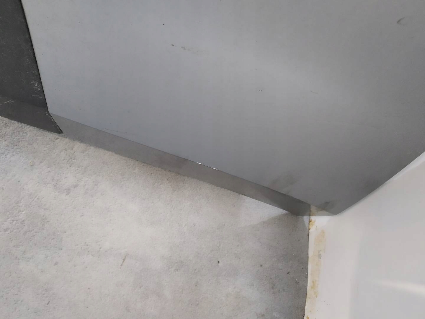Paraurti posteriore senza PDC 76 Ford S-MAX e (2006-2015)