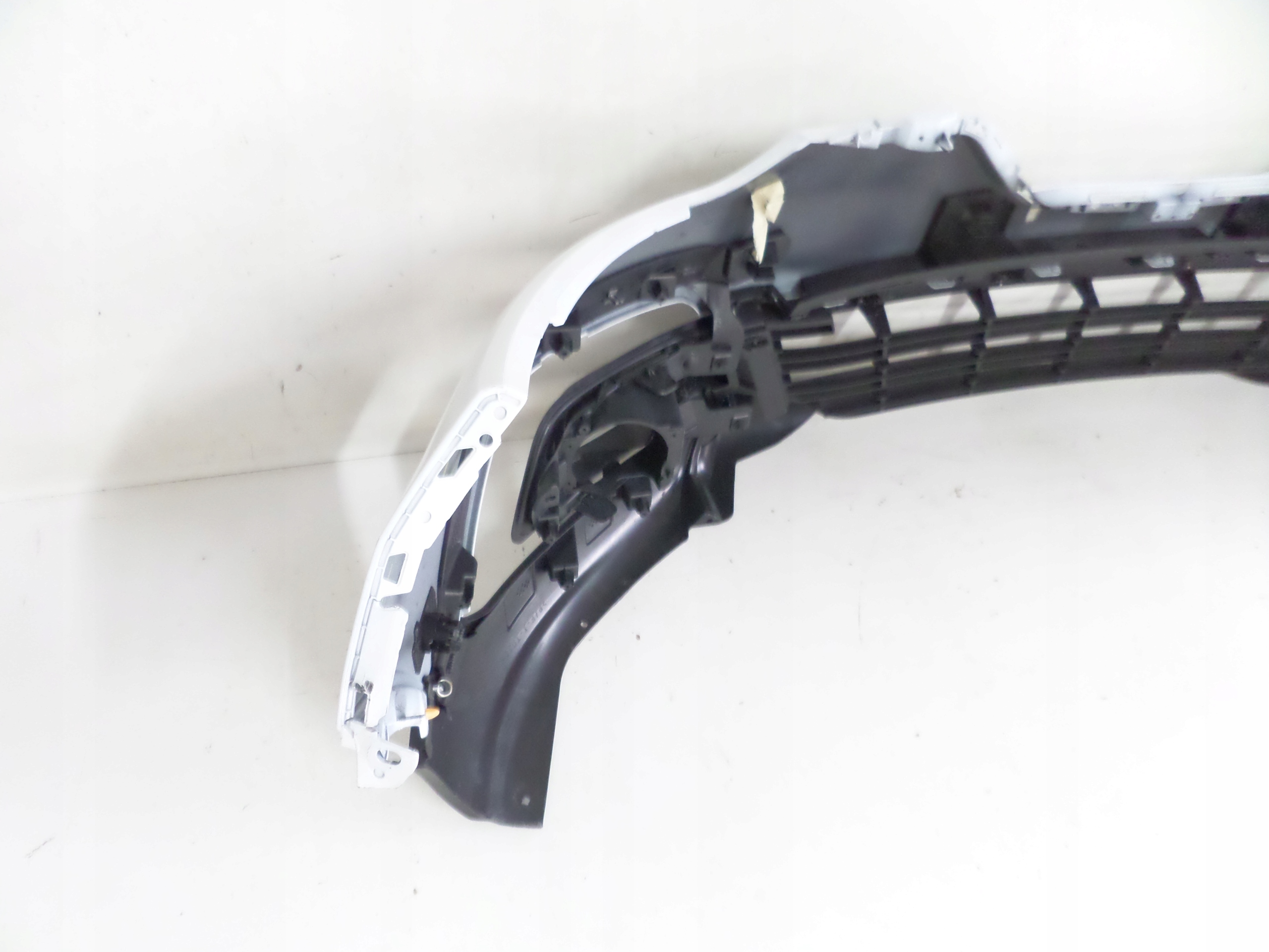 FRONTSTOSSSTANGE VORNE RENAULT CAPTUR LIFT 17