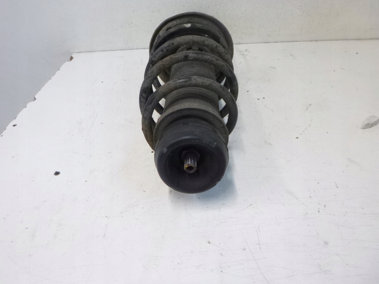 shock absorber front Skoda Octavia 1.8 1997r.