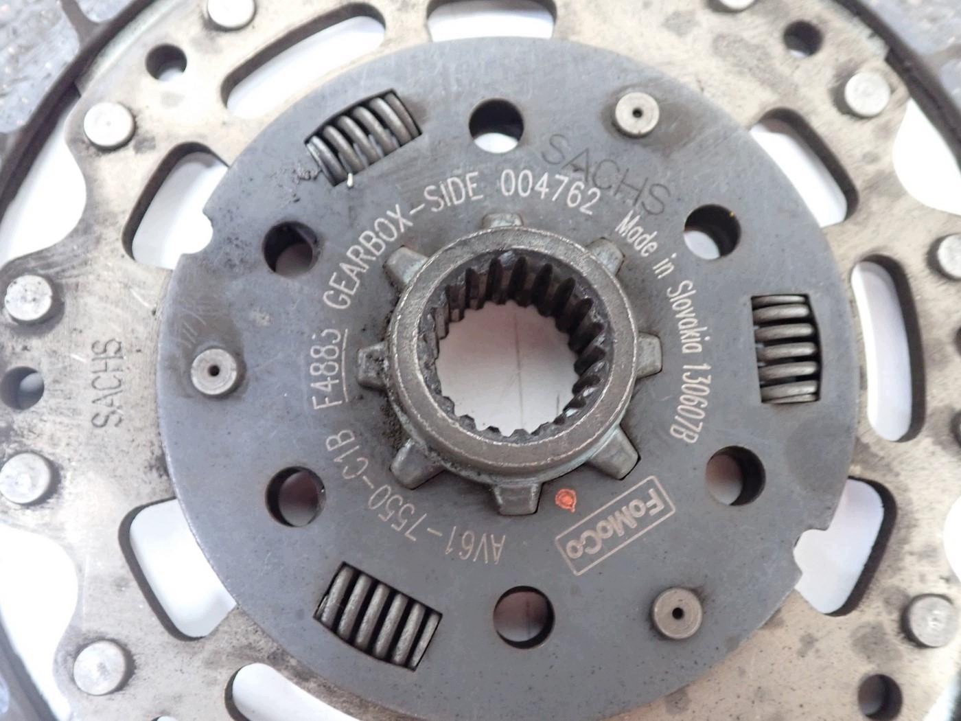 embrayage complets volant bimasse FORD FOCUS MK2 1.6TDCI
