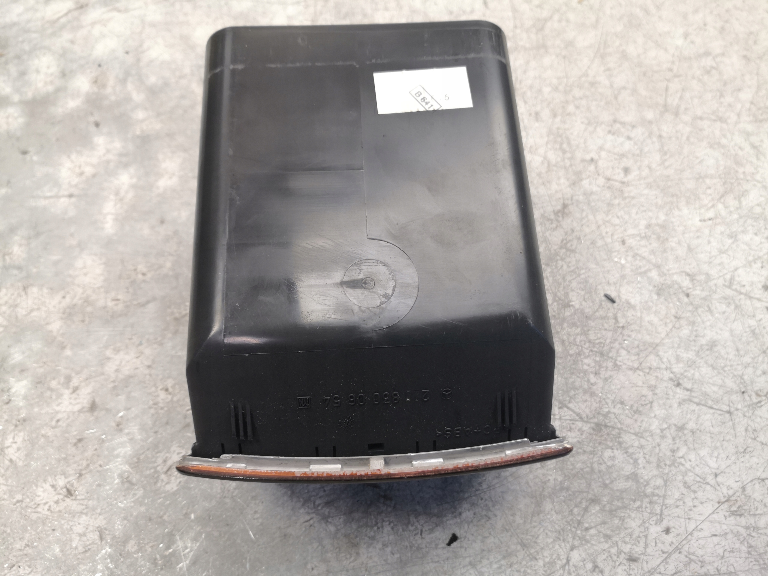 grid air conditioning devices rear part MERCEDES W220 2208300654