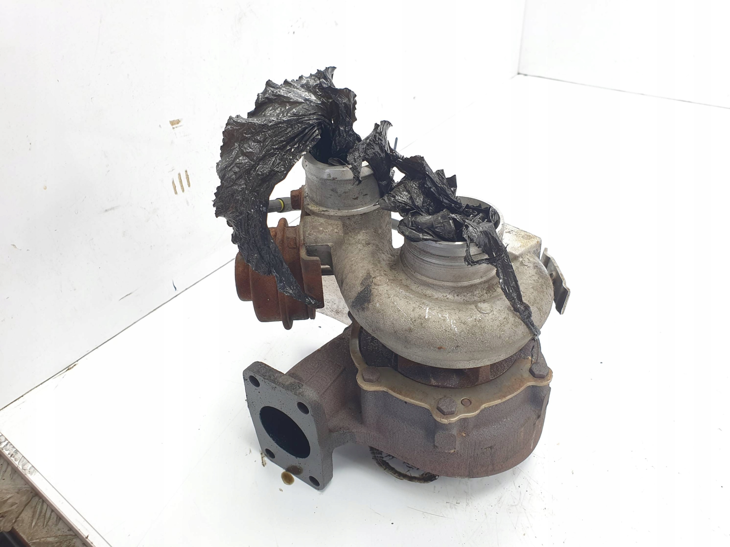 turbo 076145702A 2.5 TDI VOLKSWAGEN CRAFTER