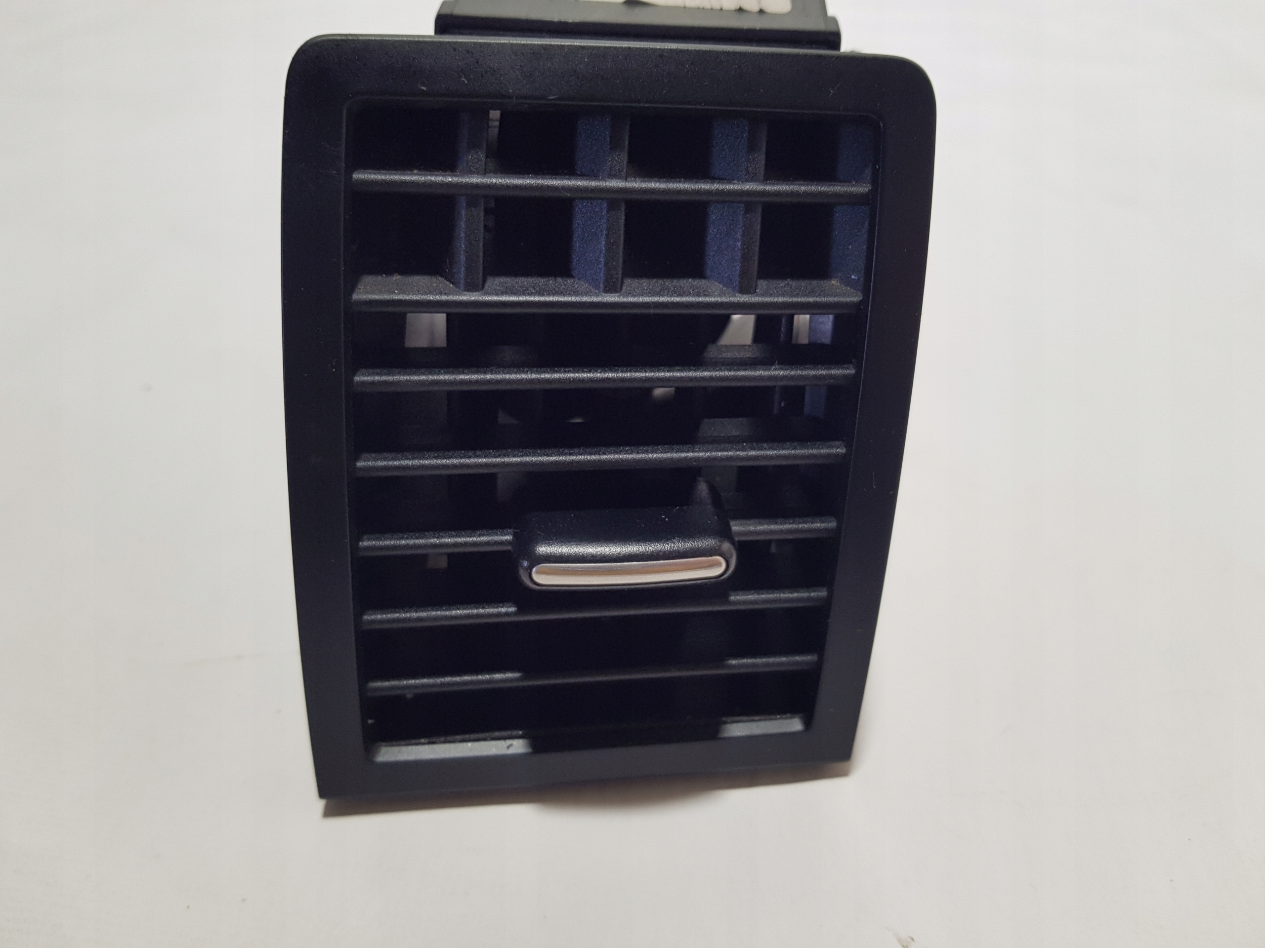 grid air conditioning devices right VW VOLKSWAGEN TOUAREG 7L 7L6819703
