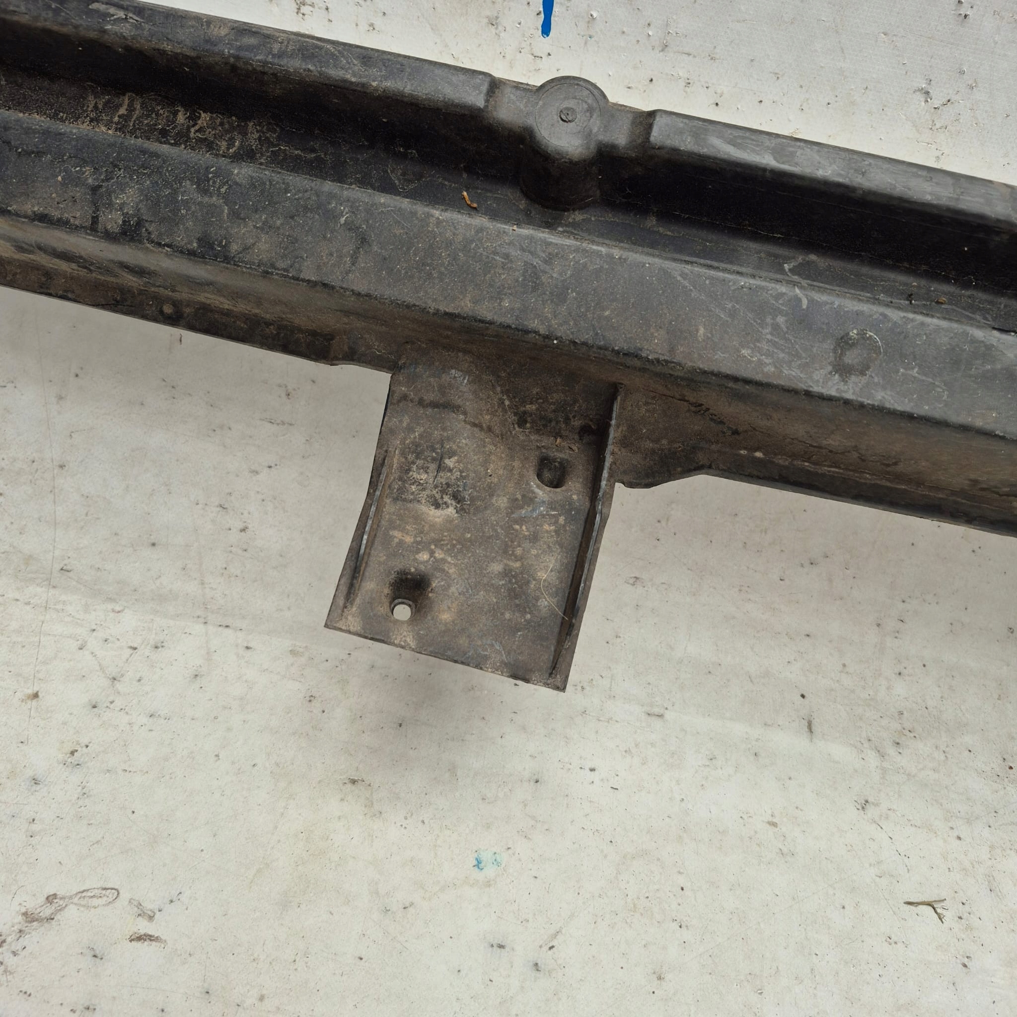 FORD FOCUS MK2 sider rear part rear pillar 4M51-17912-AD