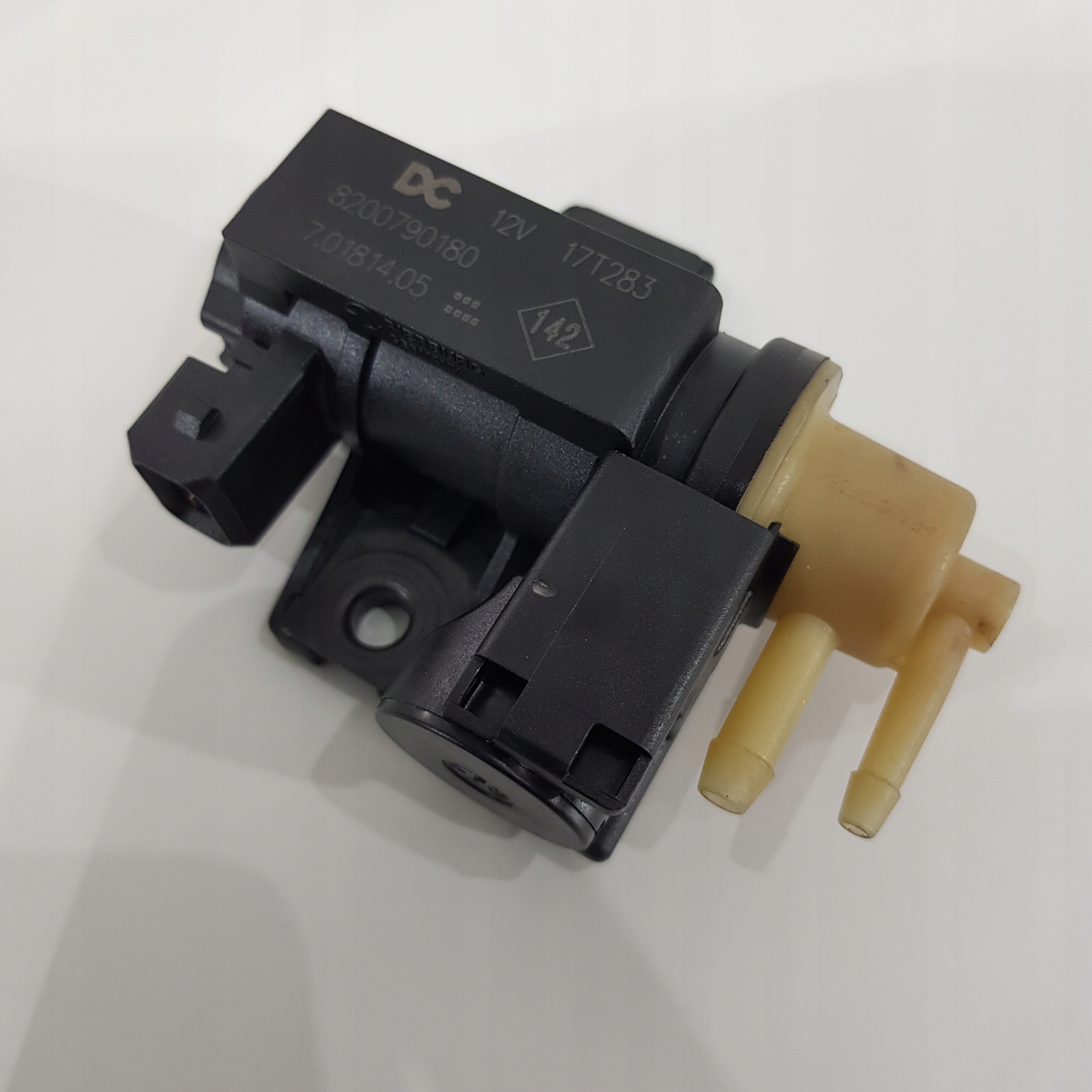 ZAWÓR PODCIŚNIENIA RENAULT 1.5 DCI 8200790180