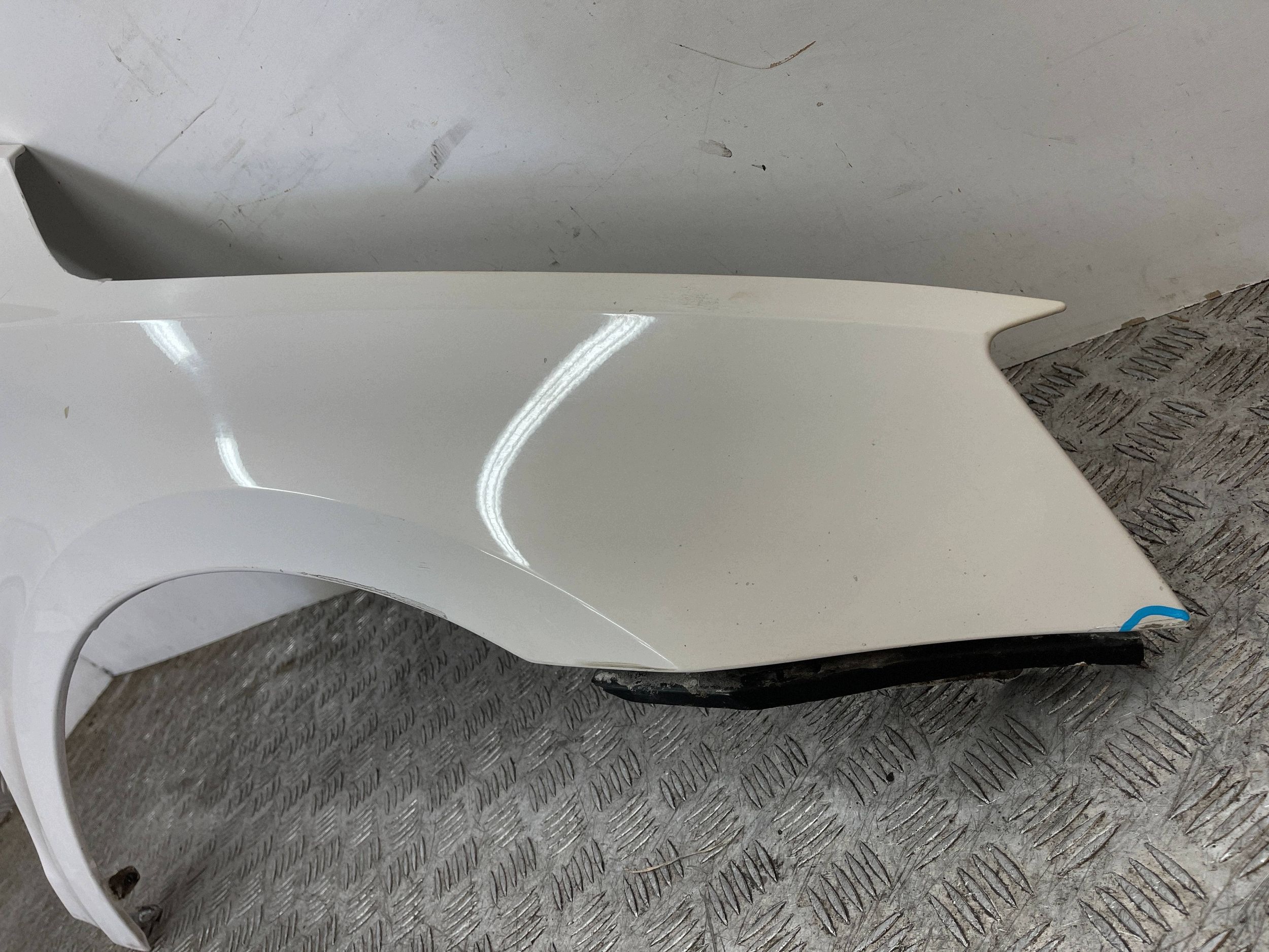 fender front front right SKODA OCTAVIA 3 III 12-17