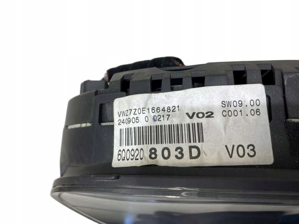 dials dials VW POLO IV 9N FL 1.4 TDI 6Q0920803D
