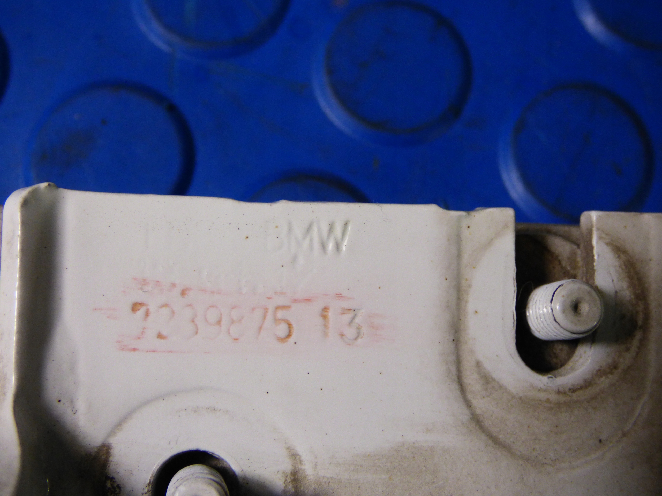 hinge bonnet boot rear part BMW 1 F20 HATCHBACK