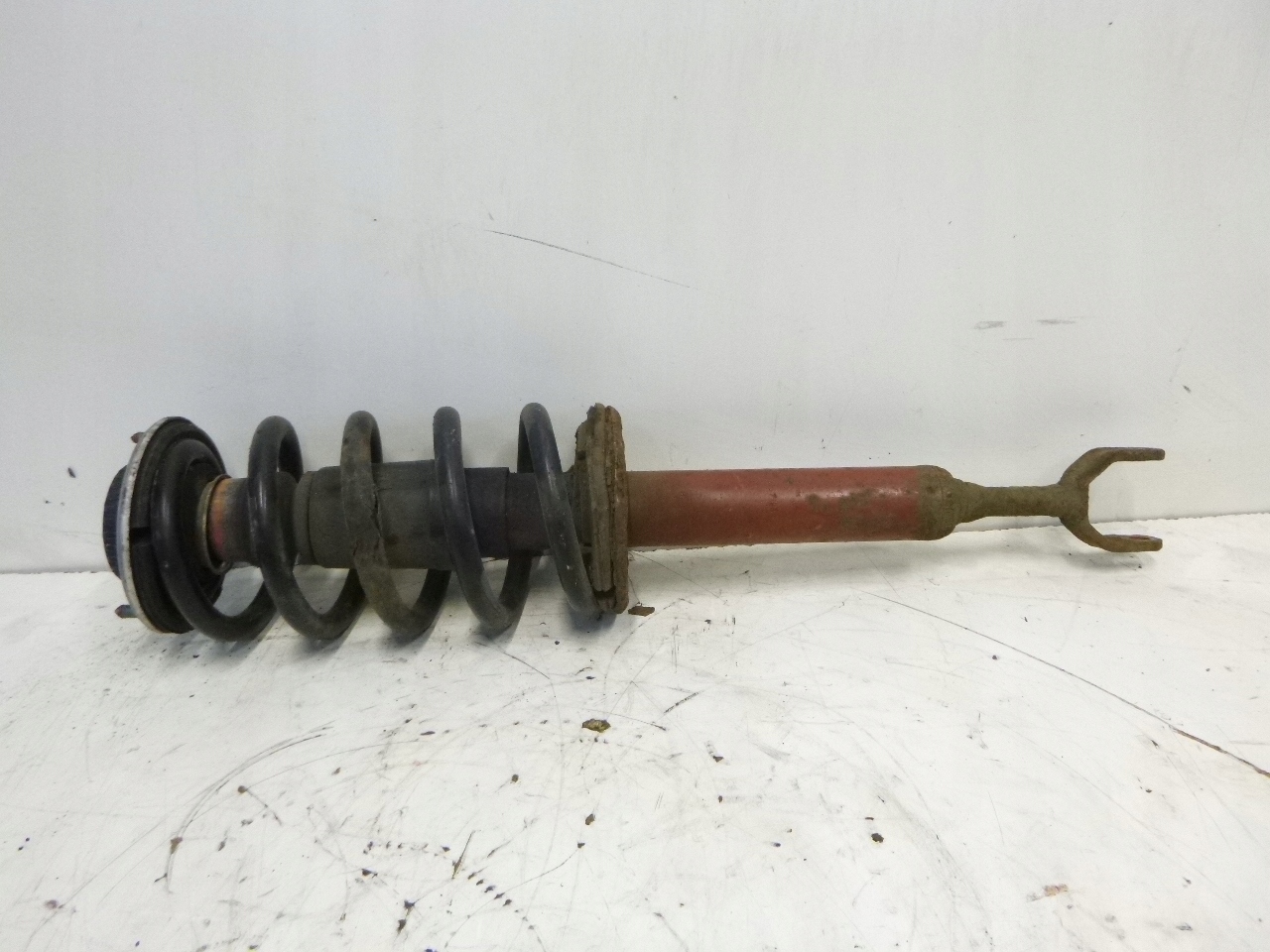 shock absorber front Audi A6 C5 2.5TDi 2000r. SACHS