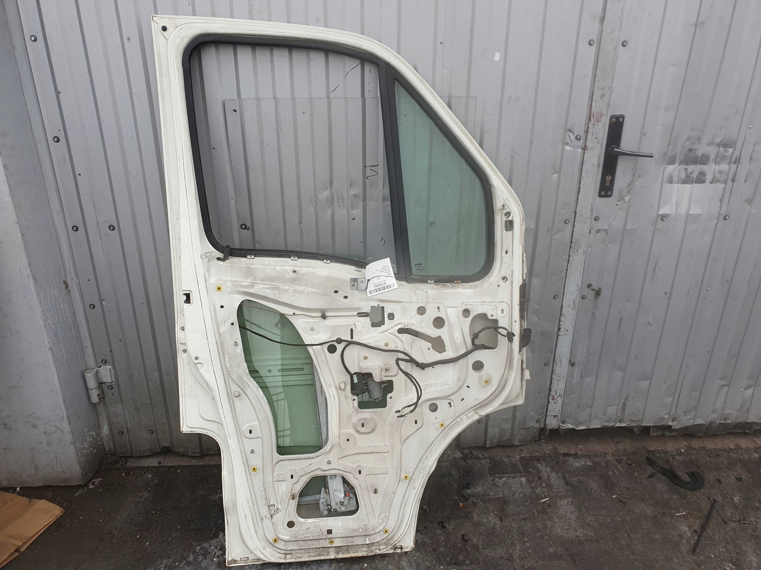 door left front IVECO DAILY 35S14