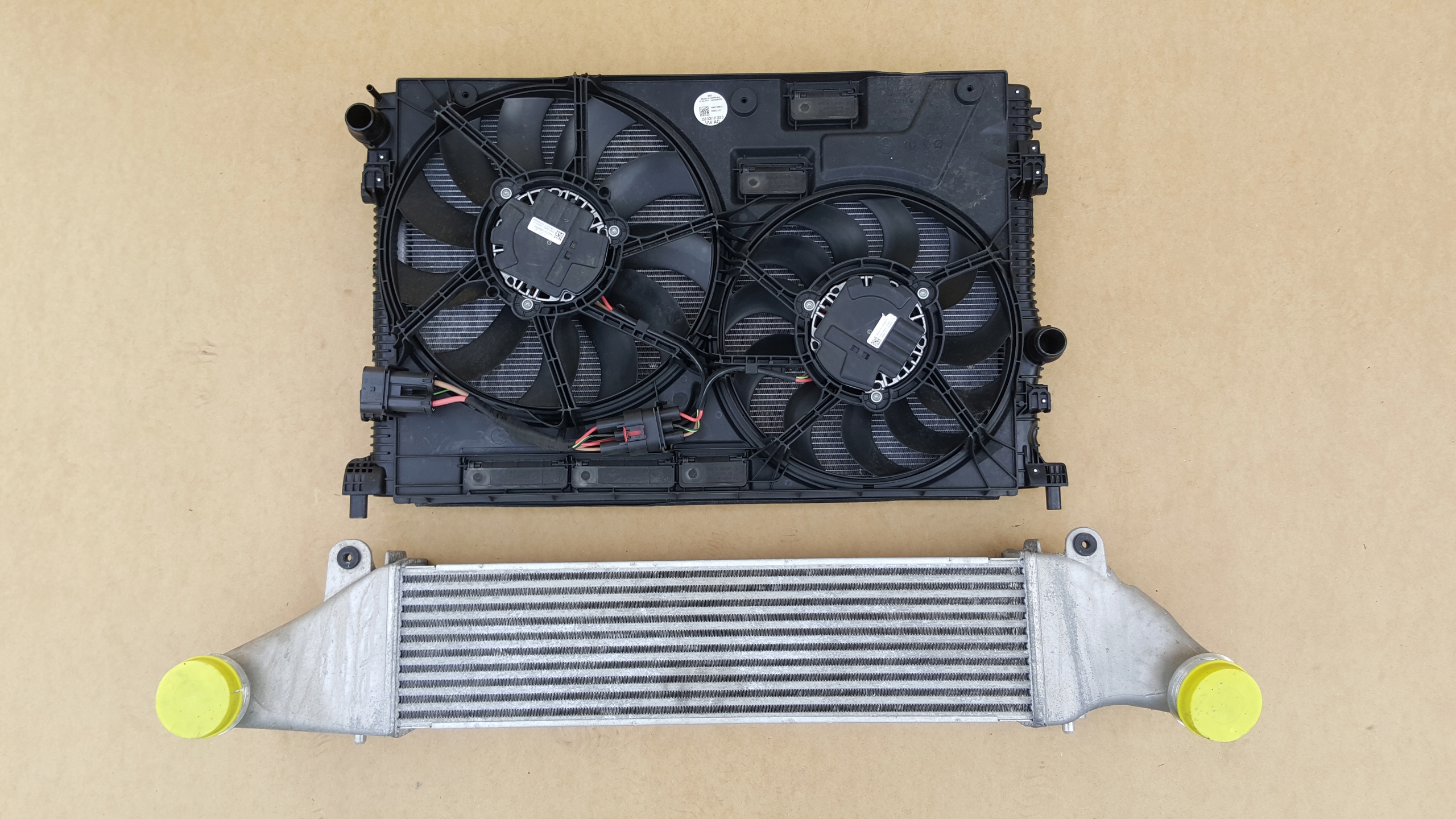 KOMPLET CHŁODNIC WENTYLATORY AUDI RS3 8V 2.5 2015-