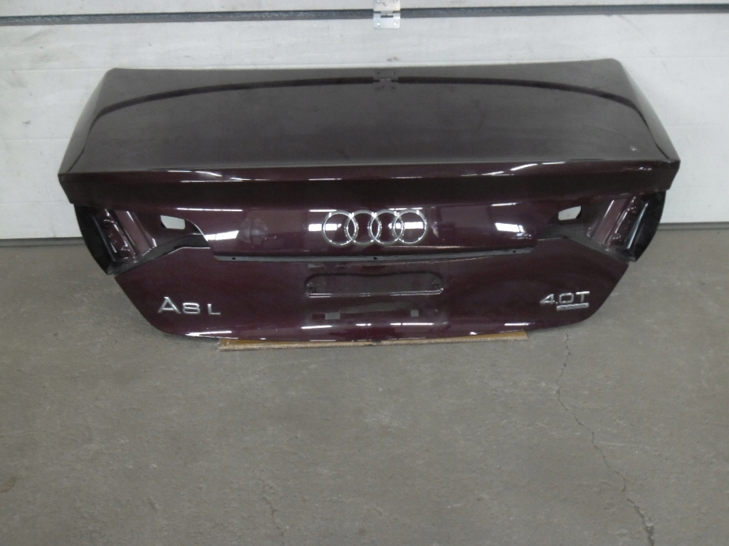 AUDI A8 D4 4H LIFT 2017 KLAPA TYL TYLNA LY4S