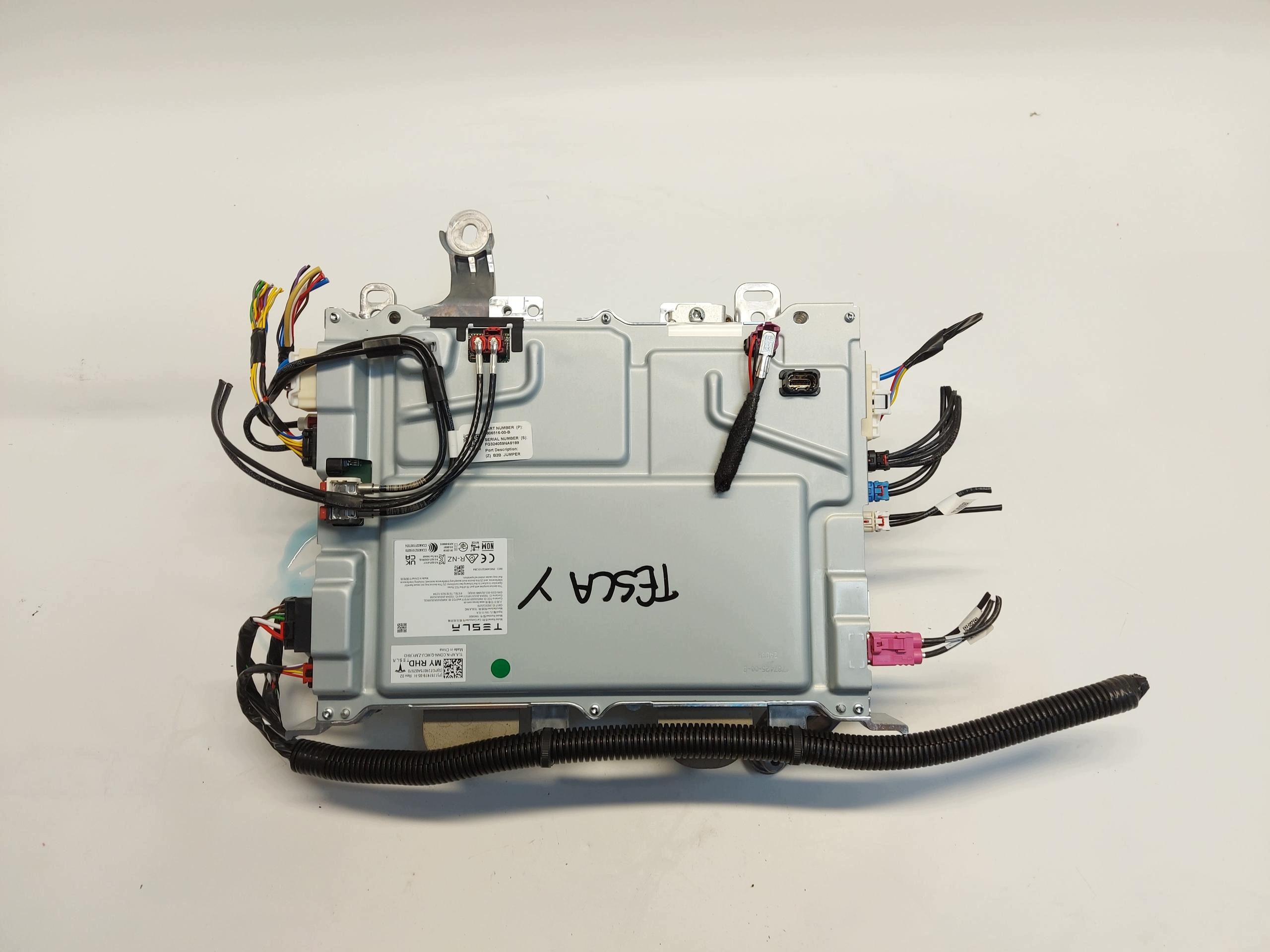 TESLA MODEL Y 2024r module control unit AUTOPILOT 1787419-05-H