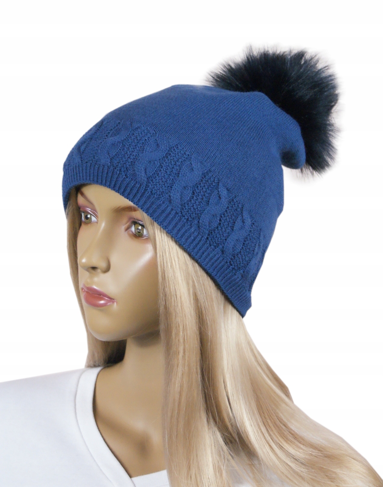 

Czapka damska Pompon polar # 55