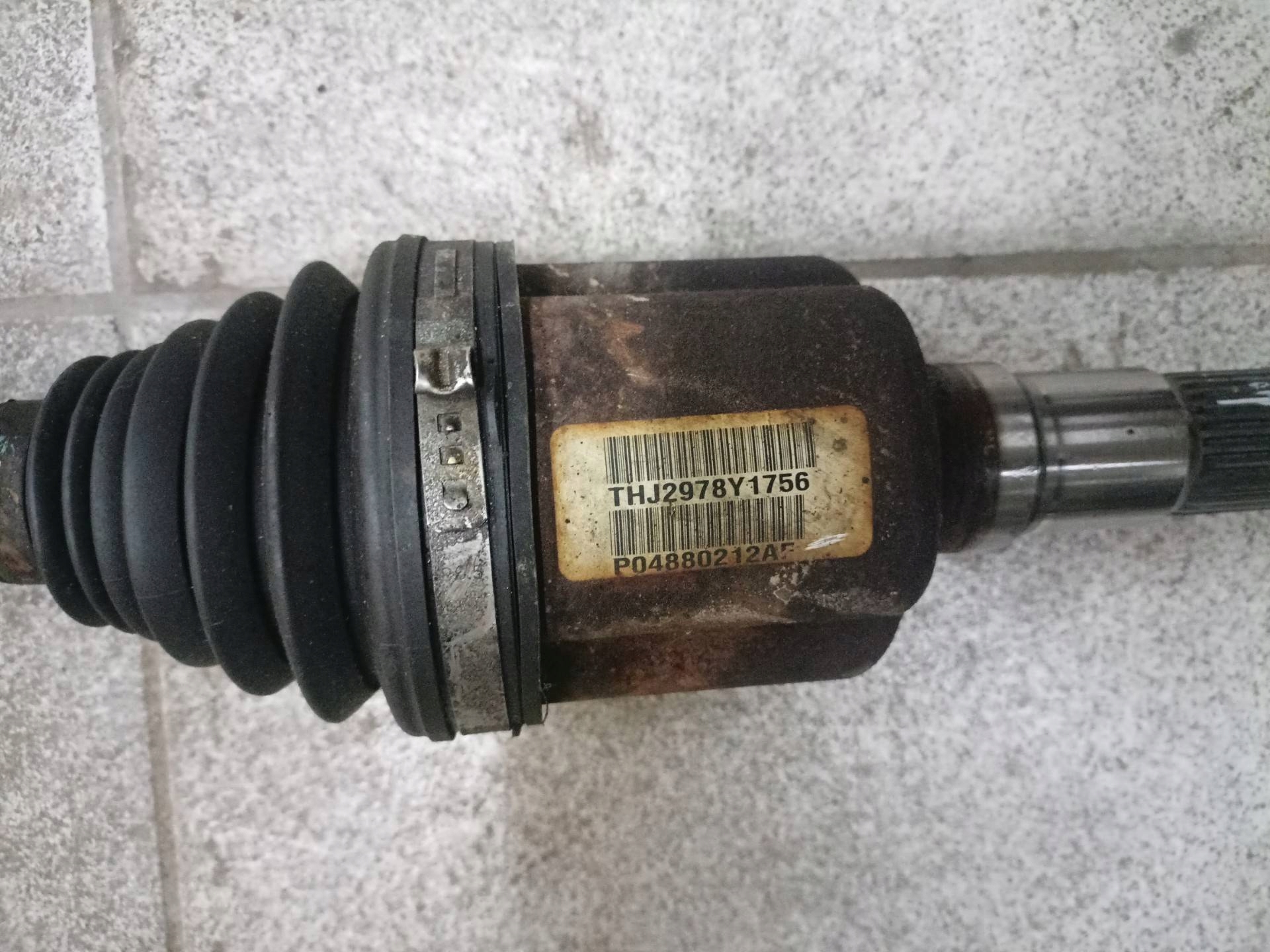 semi-axis front right side Chrysler Town and Country 5 2009 P04880212AF