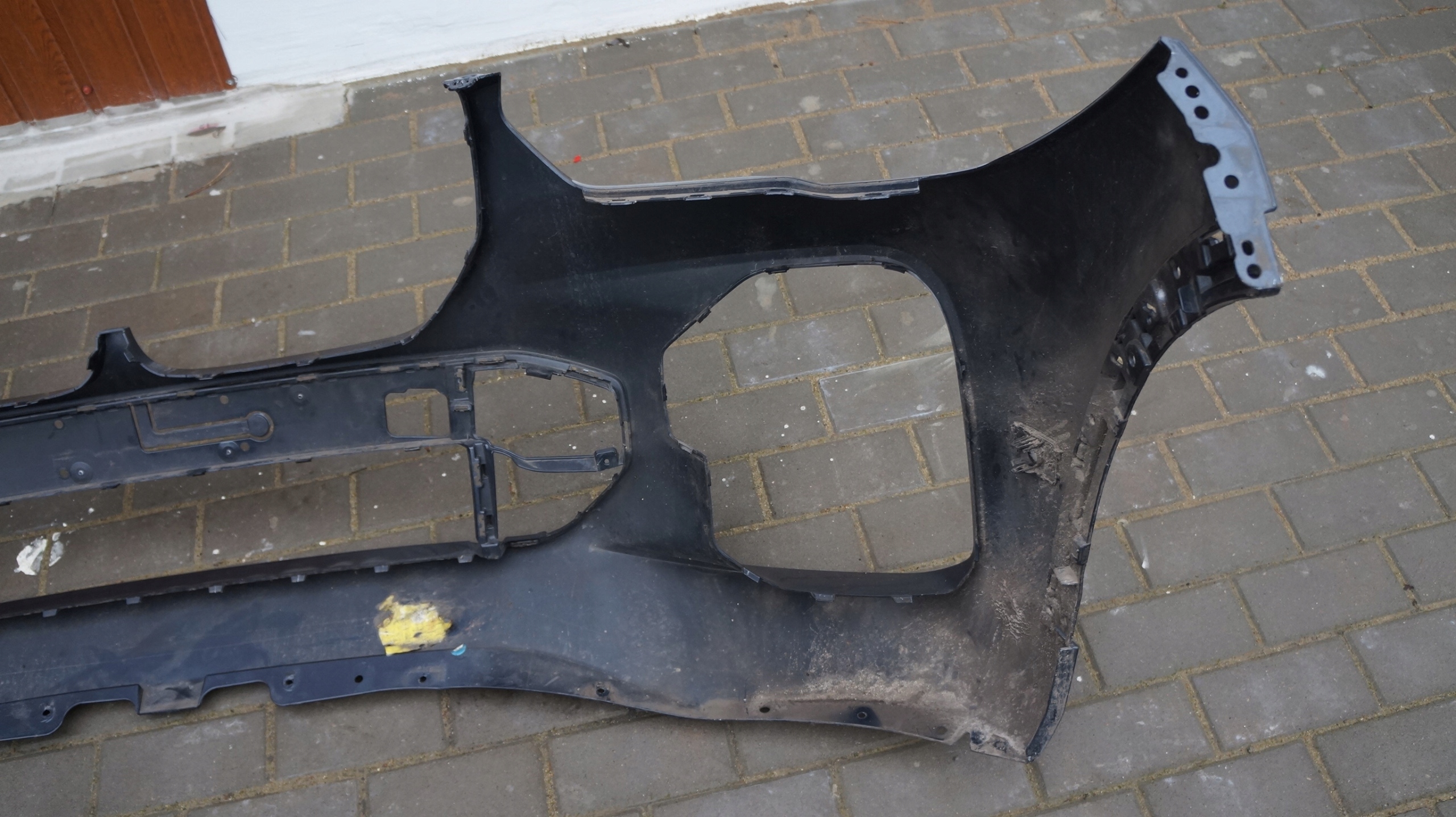 BMW X5 G05 ZDERZAK PRZÓD PRZEDNI 849231 SKORUPA Powierzchnia malowana