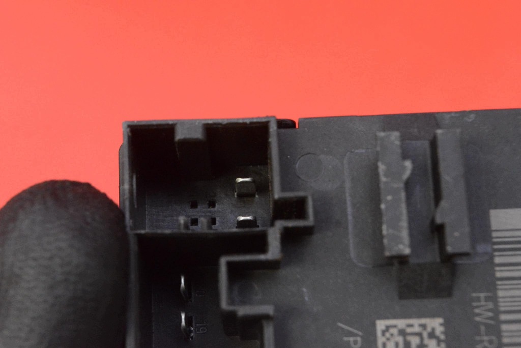 control unit module door left front 5Q0959593E VW PASSAT B8 14-19