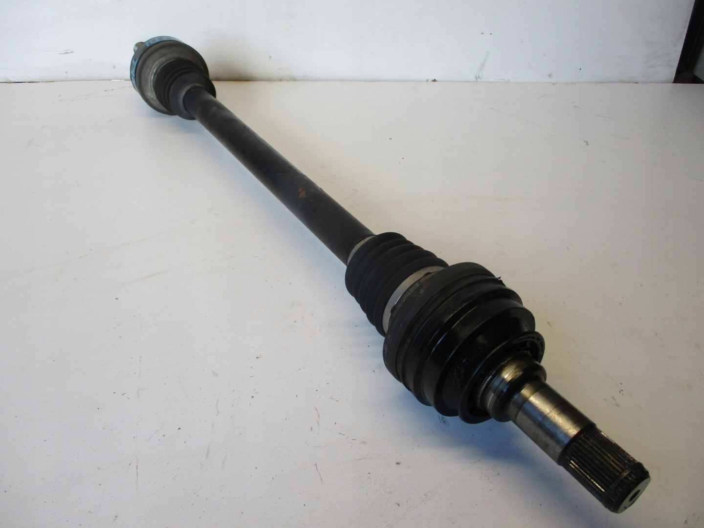 semi-axis semi-axis VW Touareg 7P0 3.0 TDI 7p0501201g