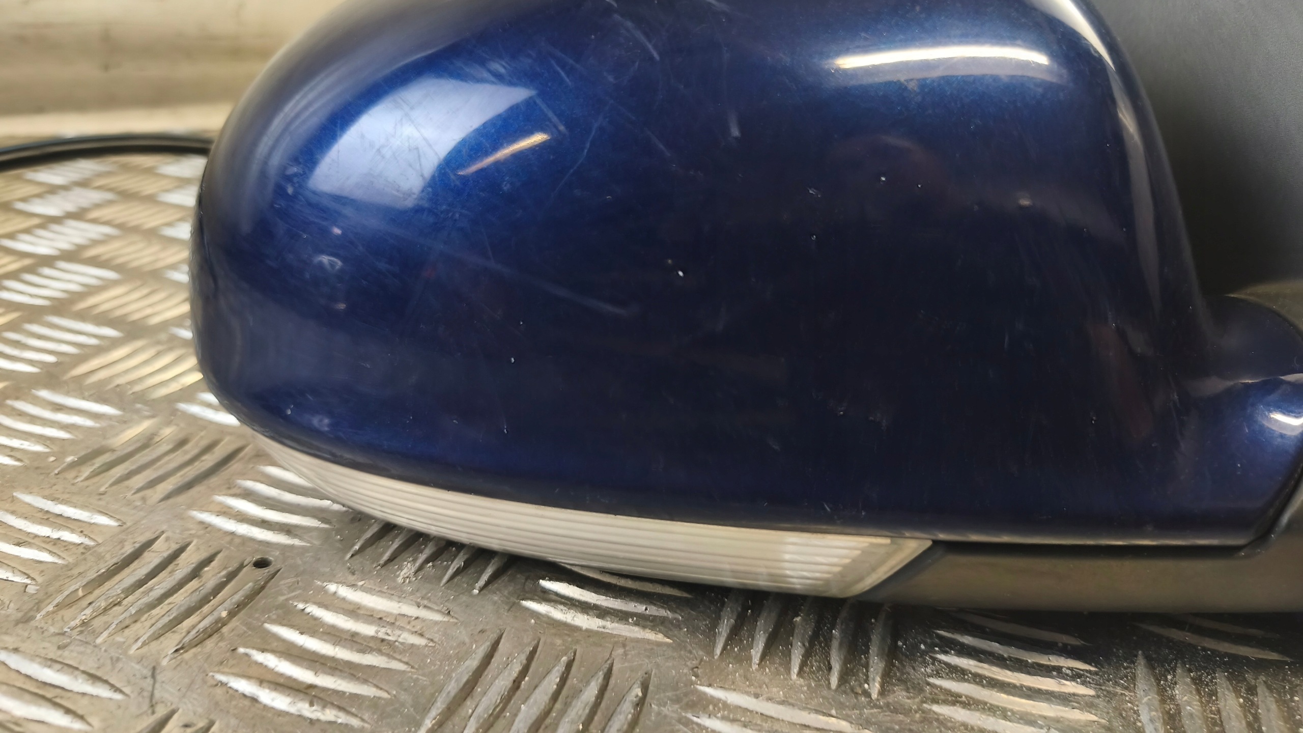 mirror right GOLF V 2005r 6PIN K: LD5Q