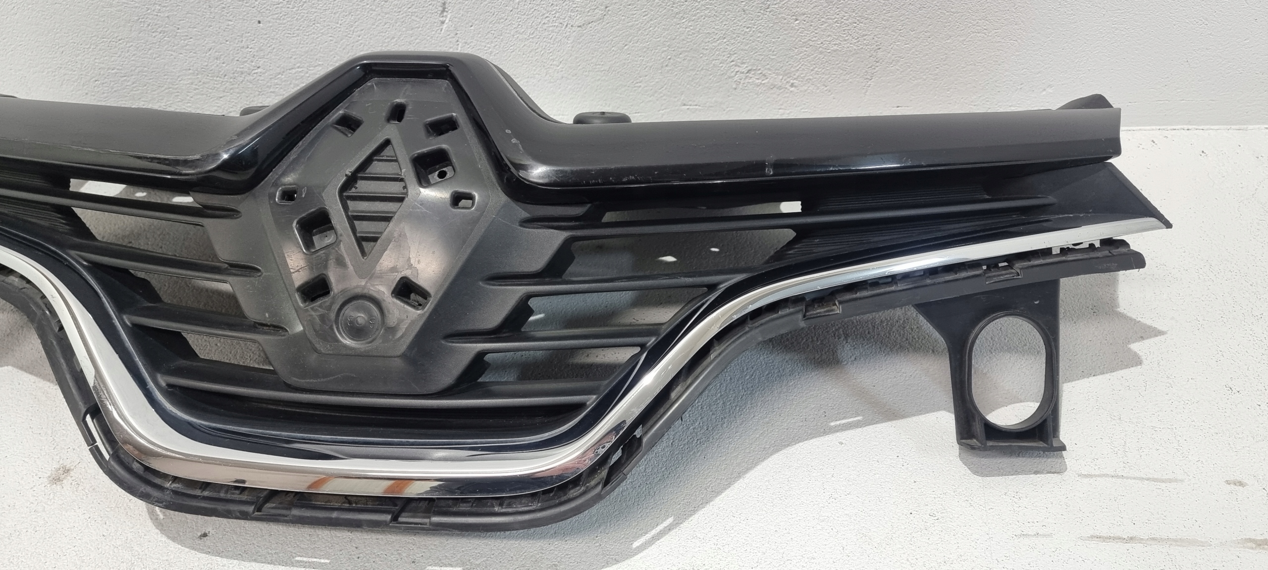 Renault Captur RJB Kühlergrill FRONTGRILL Kühlergitter 623102335R - Thumbnail 7