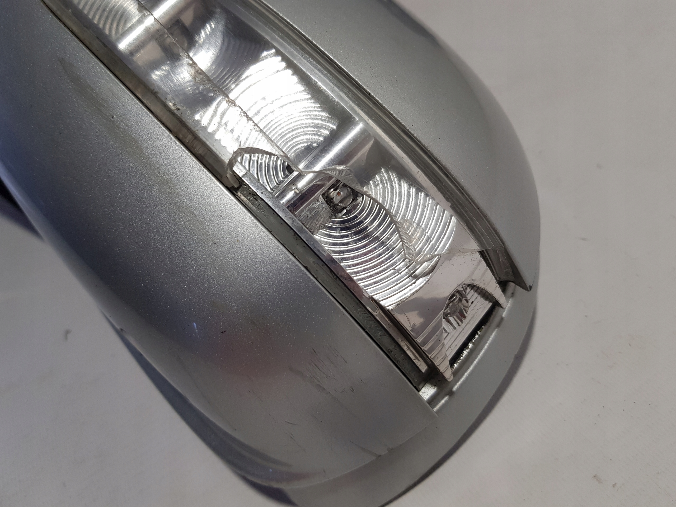 mirror left MERCEDES W251 11 PIN 775 C775