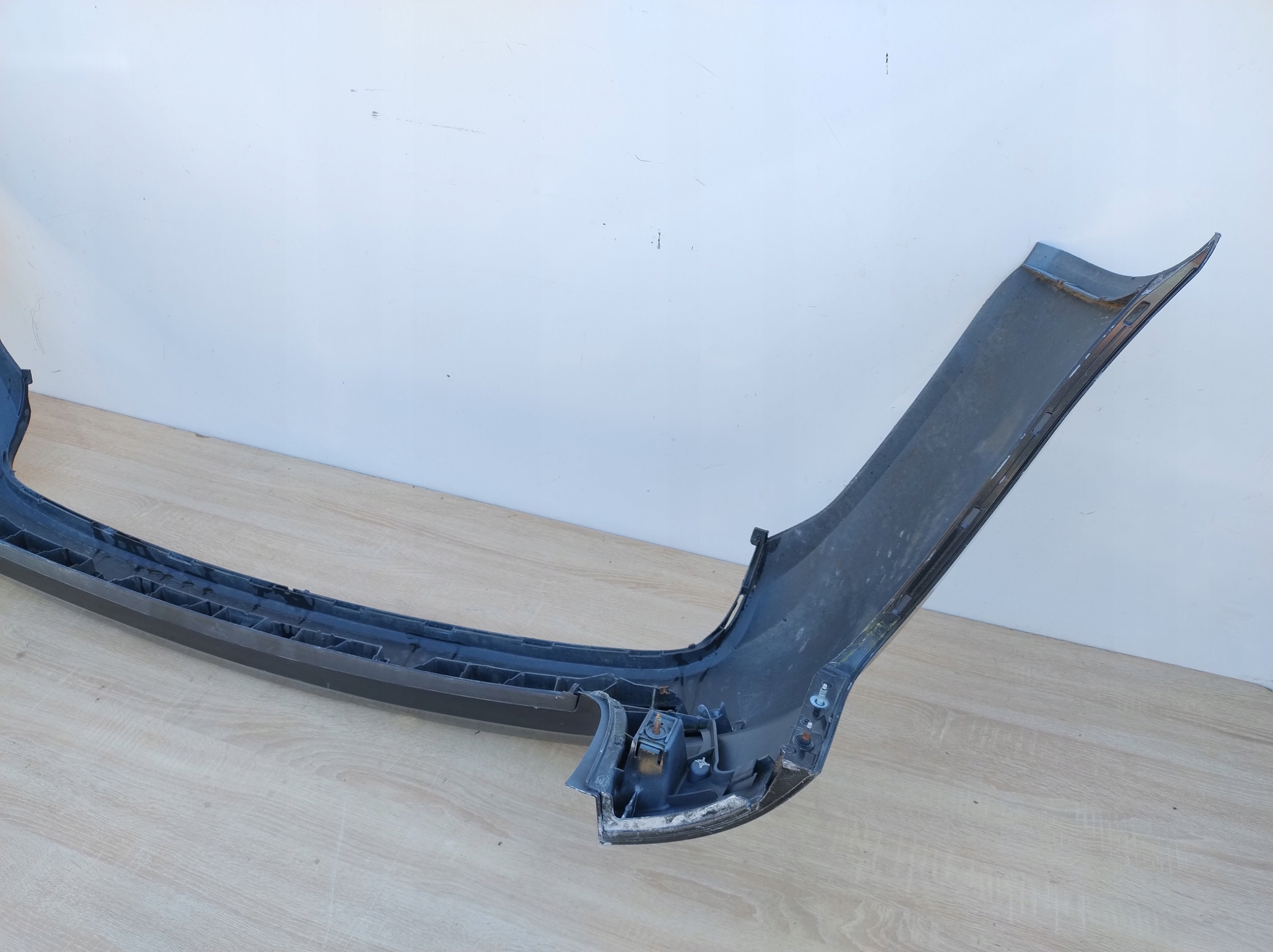 AUDI A6 C6 4F KOMBI bumper rear part rear 4XPDC 04-08R