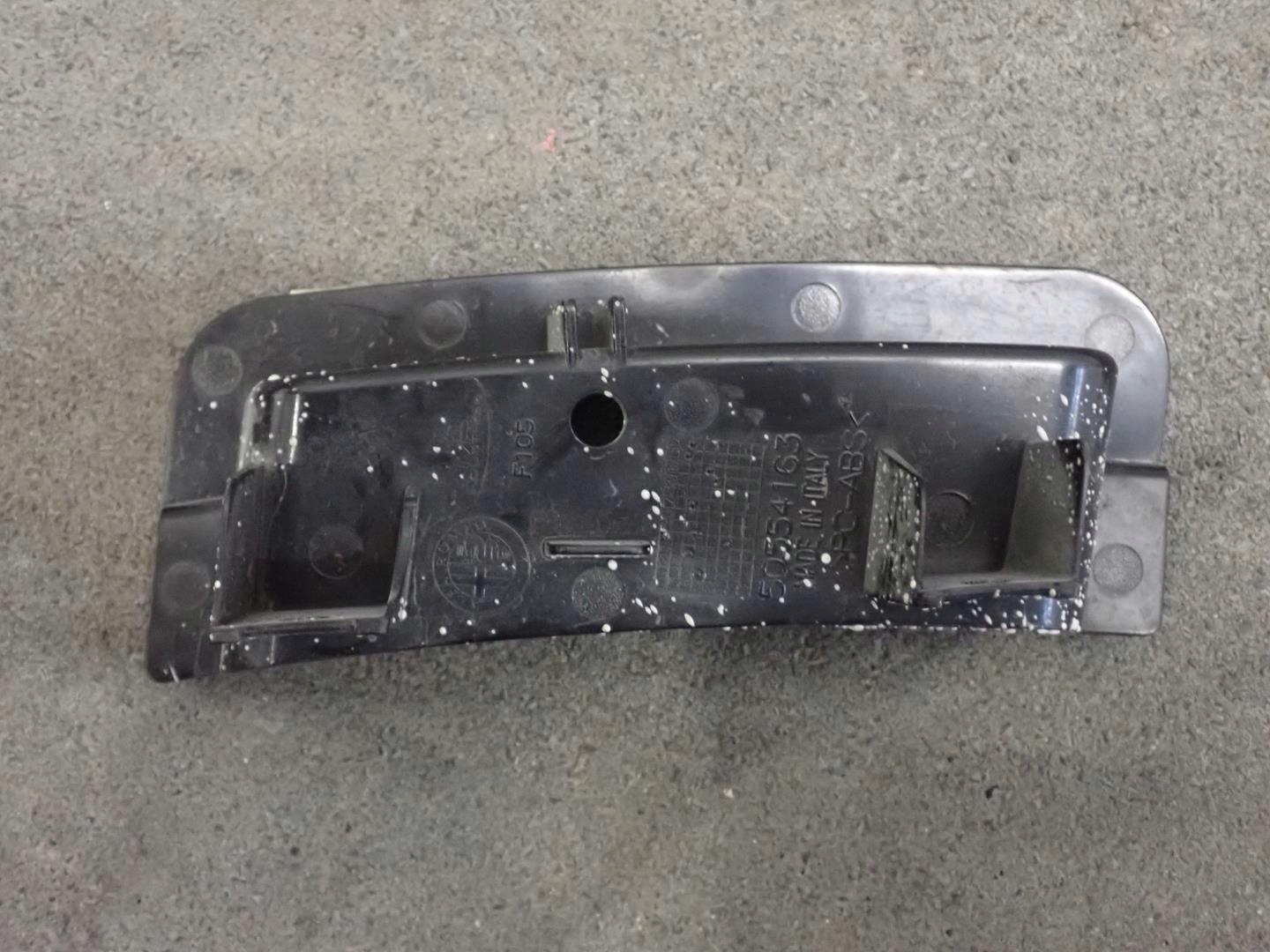 bumper bracket left front ALFA ROMEO STELVIO 50554163