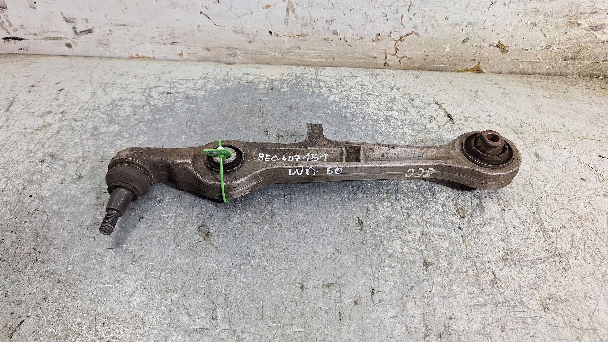 arm front right lower front 8E0407151K AUDI A4 B6 B7