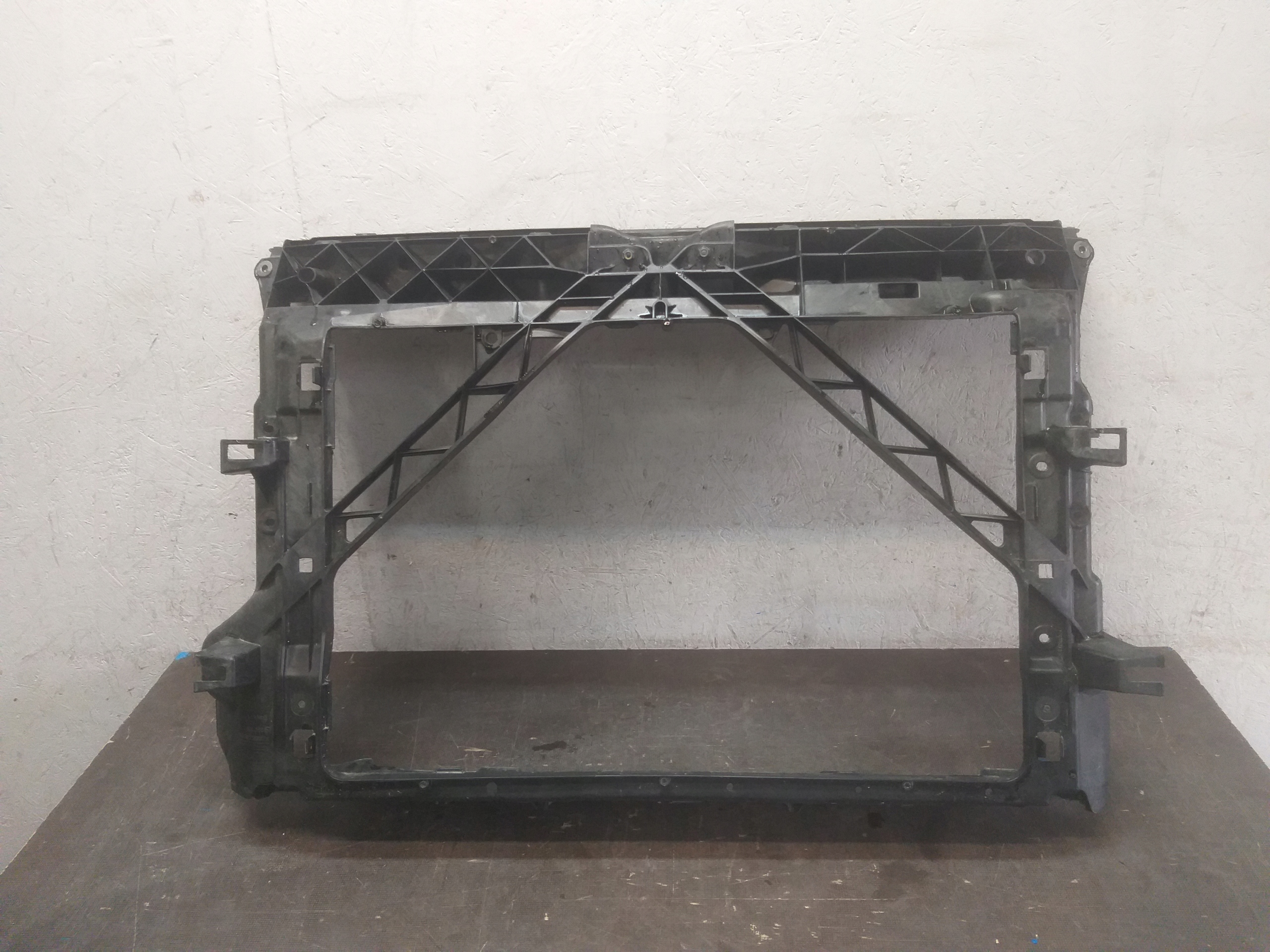 support panel for radiators SKODA FABIA III 3 6V0805588F