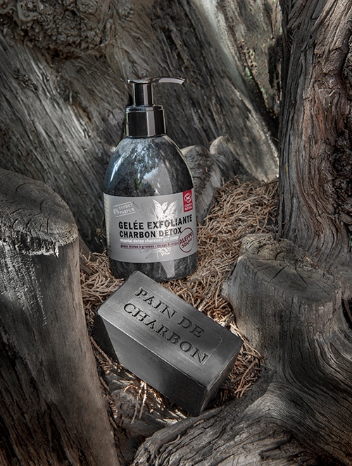 Mydło Aleppo Węgiel Aktywny & Masło Shea DETOKSYKUJĄCE Cosmos Natural 140g Marka Aleppo Soap Co.