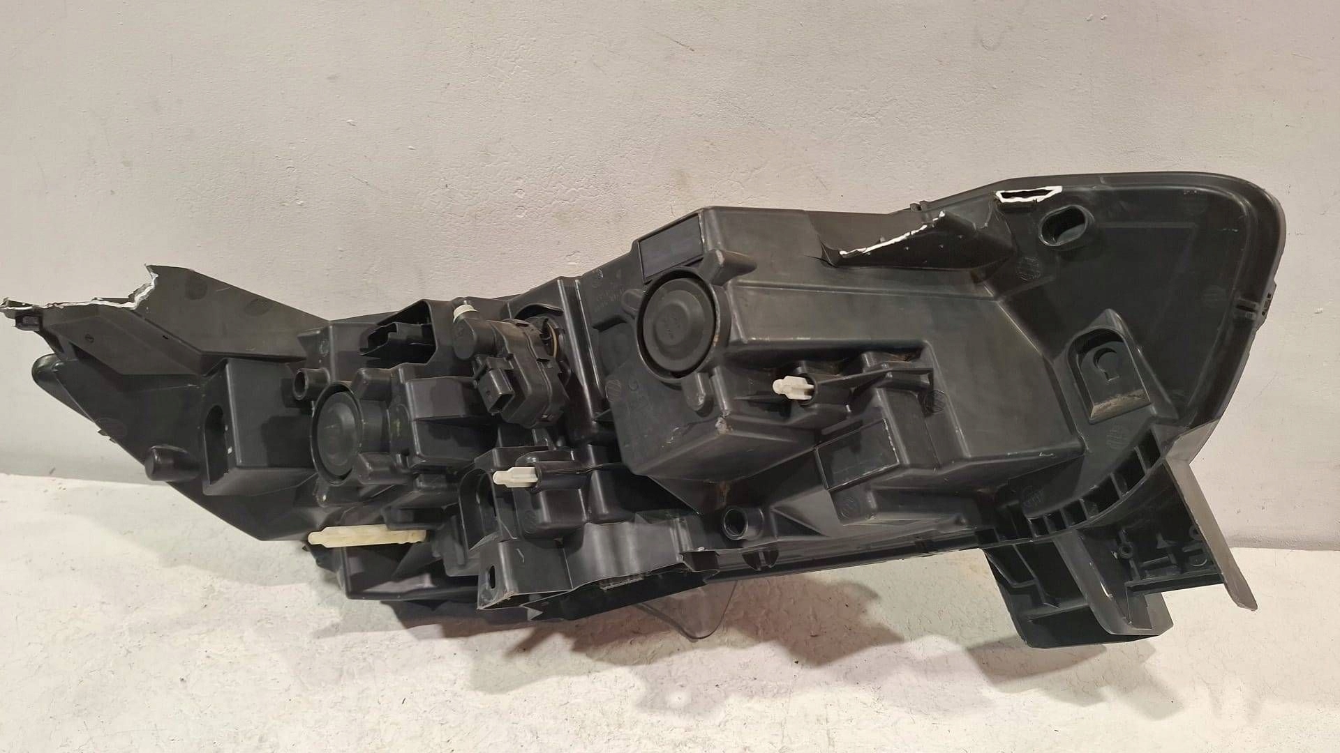 light left front 260608372R RENAULT ESPACE 5 V FULL LED PURE VISION 2015