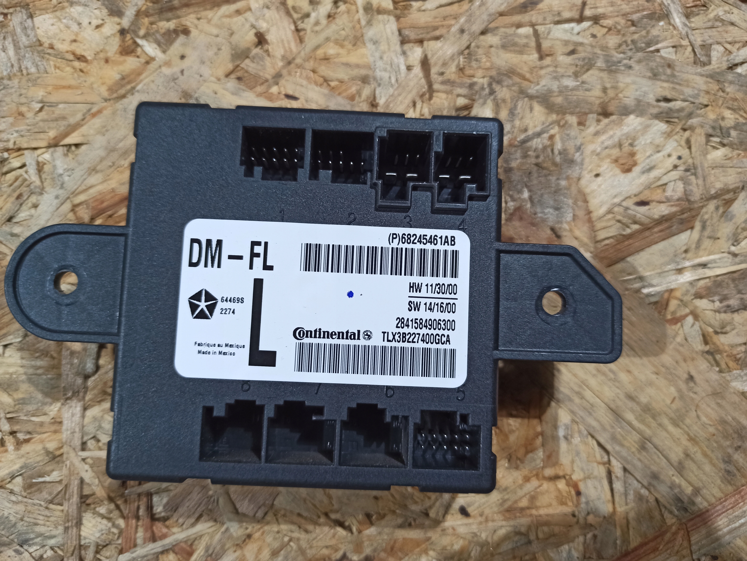 68245461AB - Модуль управления левой дверью Dodge Durango 2014 +