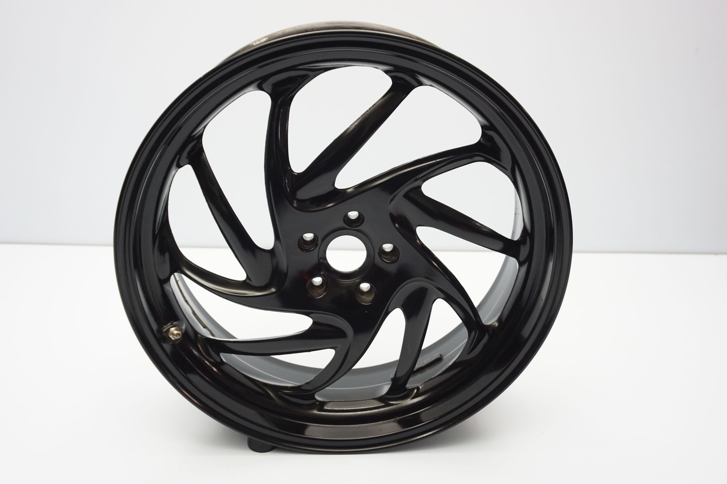 BMW F 800 S 06-10 ОБОД ЗАДНИЙ ЗАДНИЙ