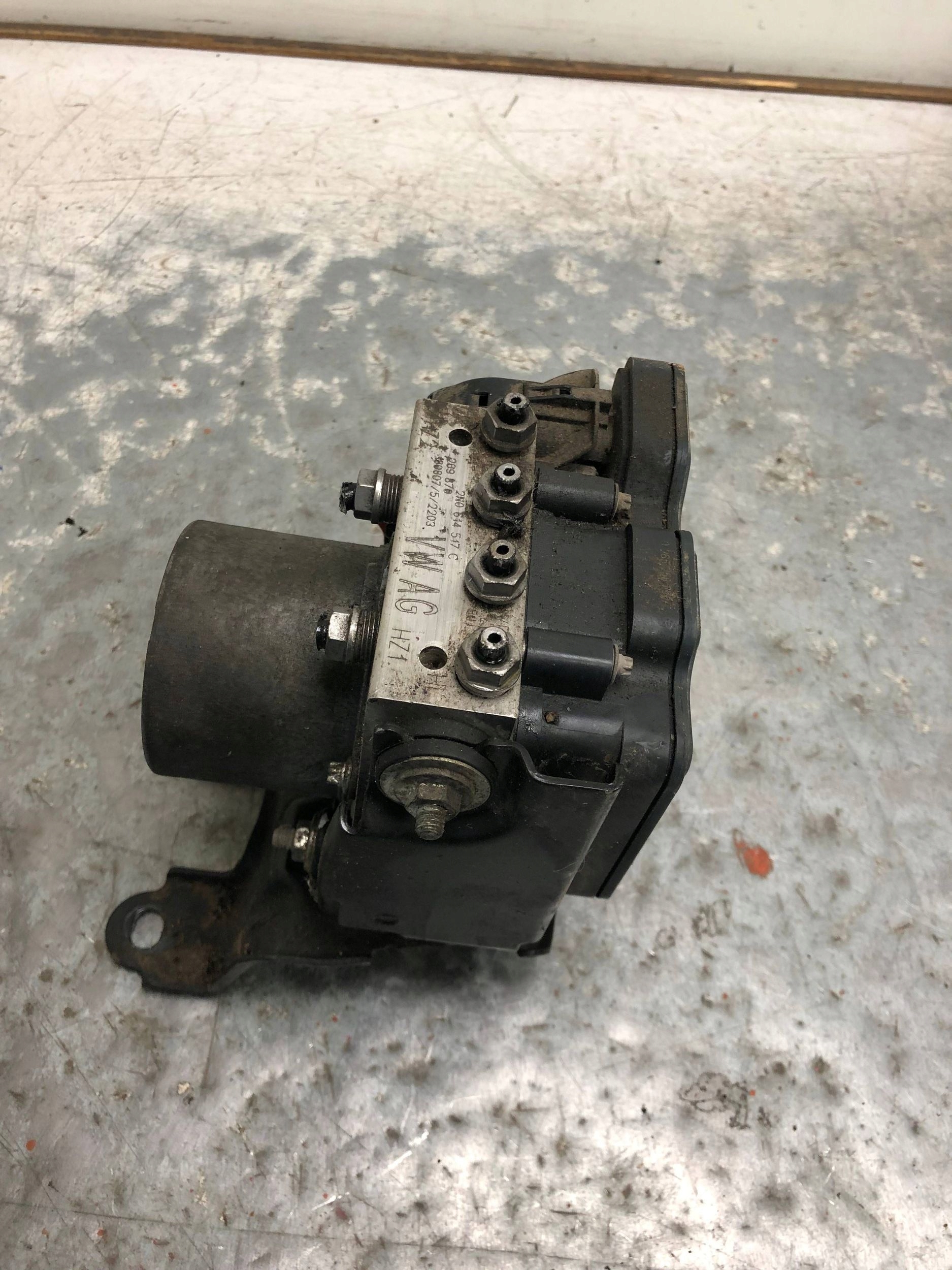 Pompa ABS VW CRAFTER II 7C MAN TGE 2N0614517C 2N0907379C
